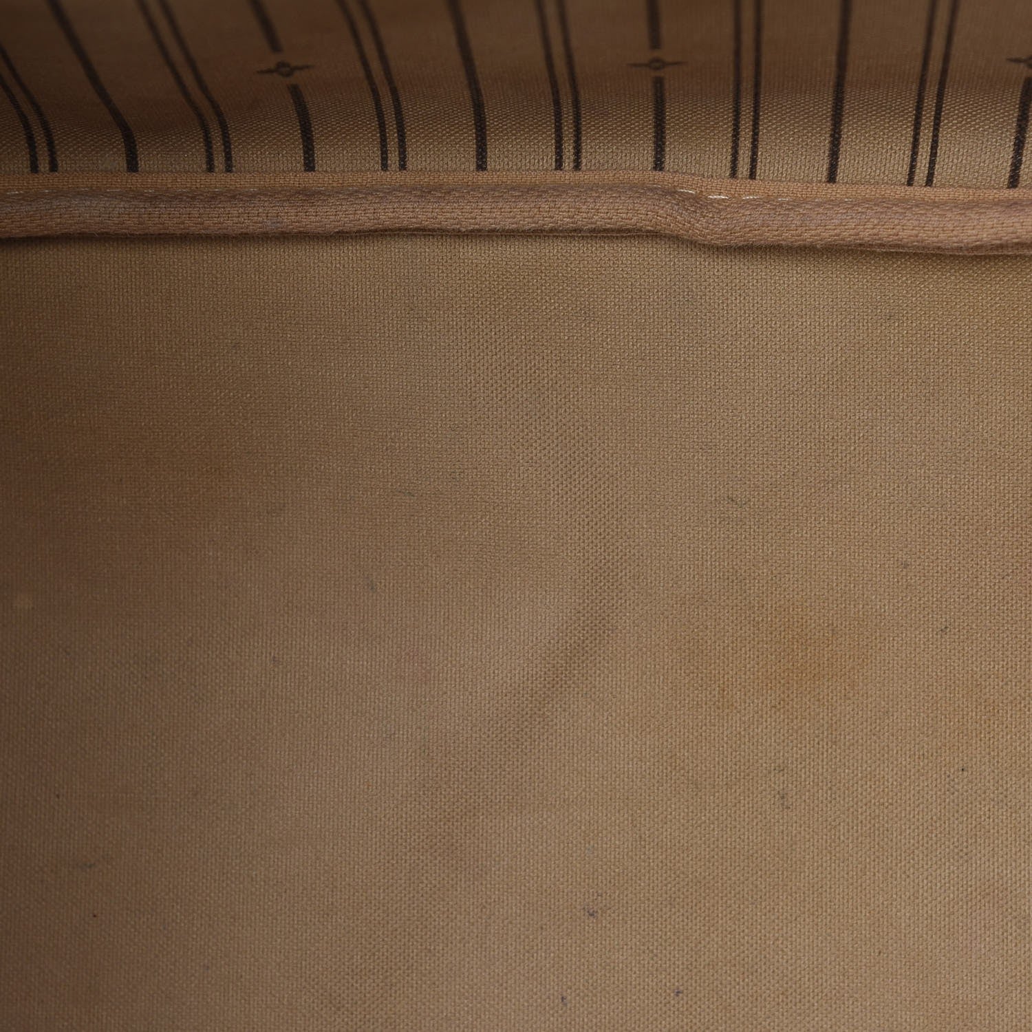 Louis Vuitton Monogram Neverfull GM 9 of 19