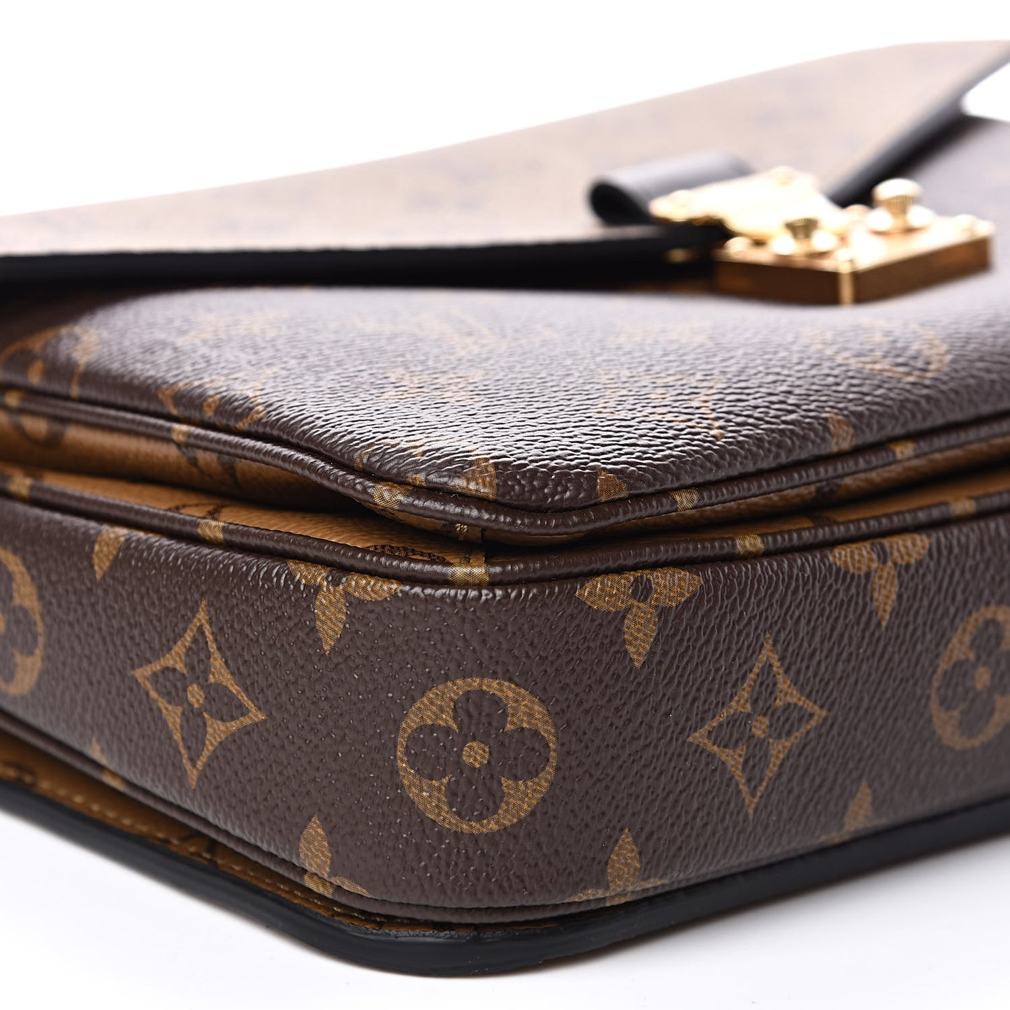 Reverse Monogram Pochette Metis
