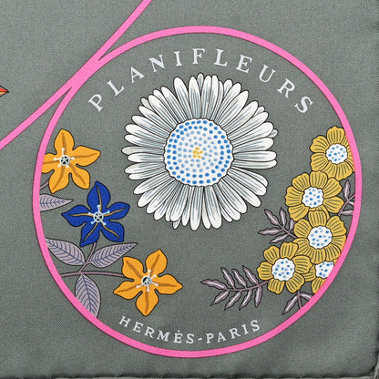 Hermes Silk Planifleurs Scarf 90 Vert Amande Rose Bleu 2 of 5