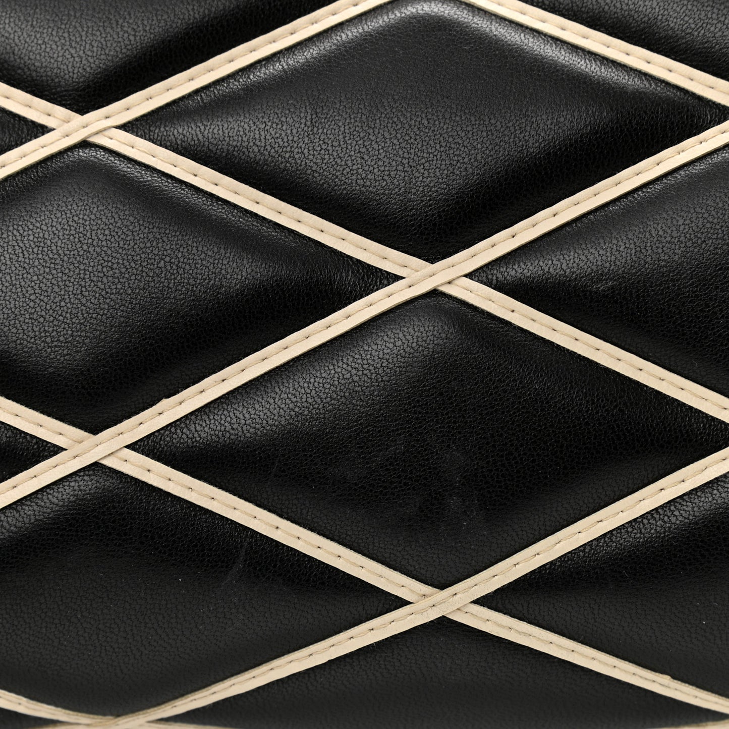 Lambskin Malletage Doc PM Black Natural