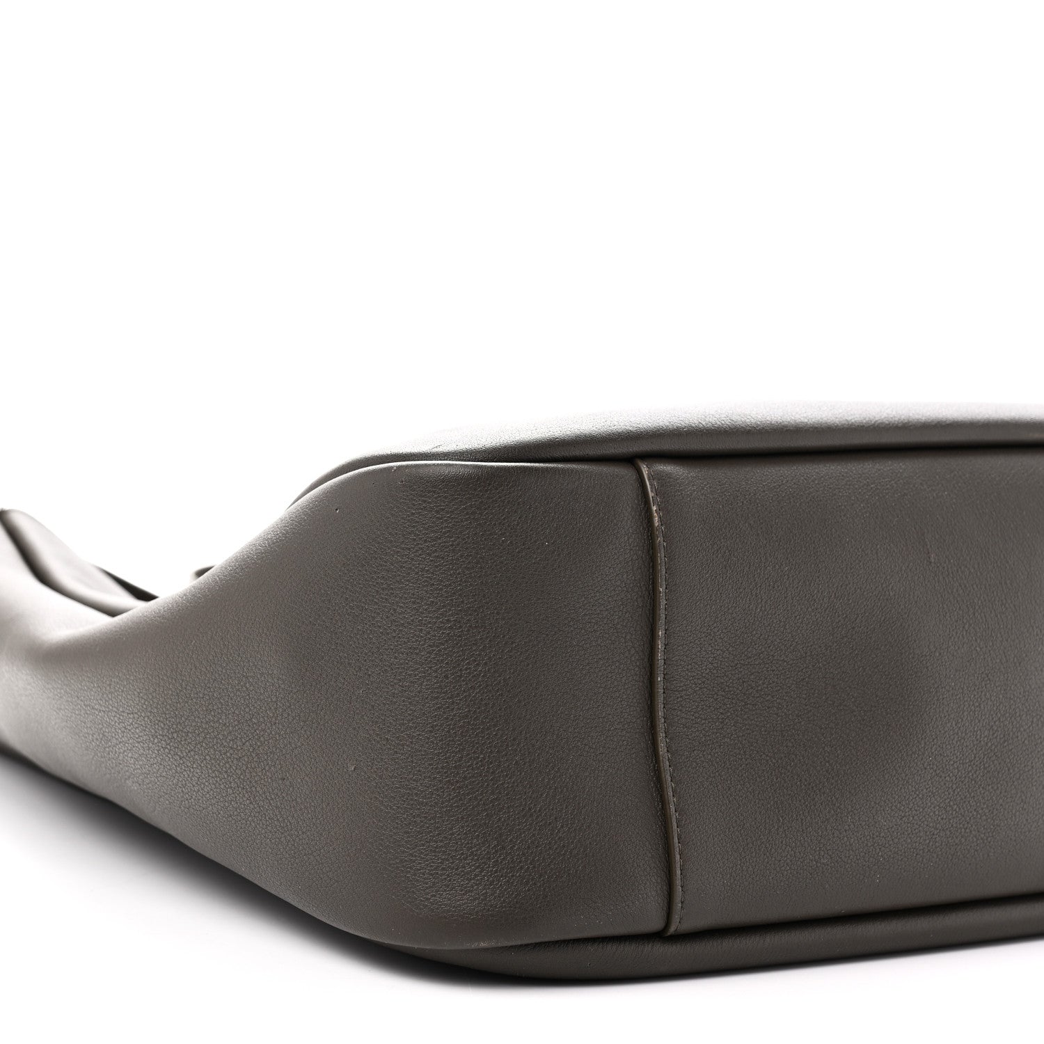 Saint Laurent Smooth Calfskin Large Le 5 A 7 Soft Hobo Light Musk 9 of 10