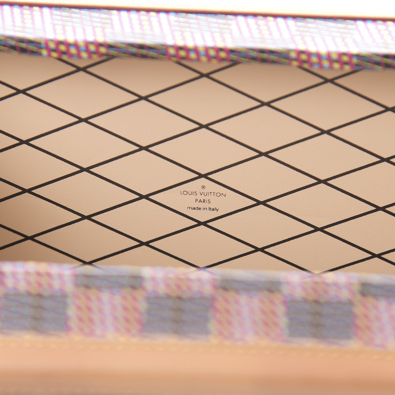 Louis Vuitton Monogram LV Pop Petite Malle Rose 6 of 11