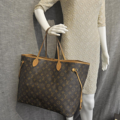 Louis Vuitton Monogram Neverfull GM 2 of 8