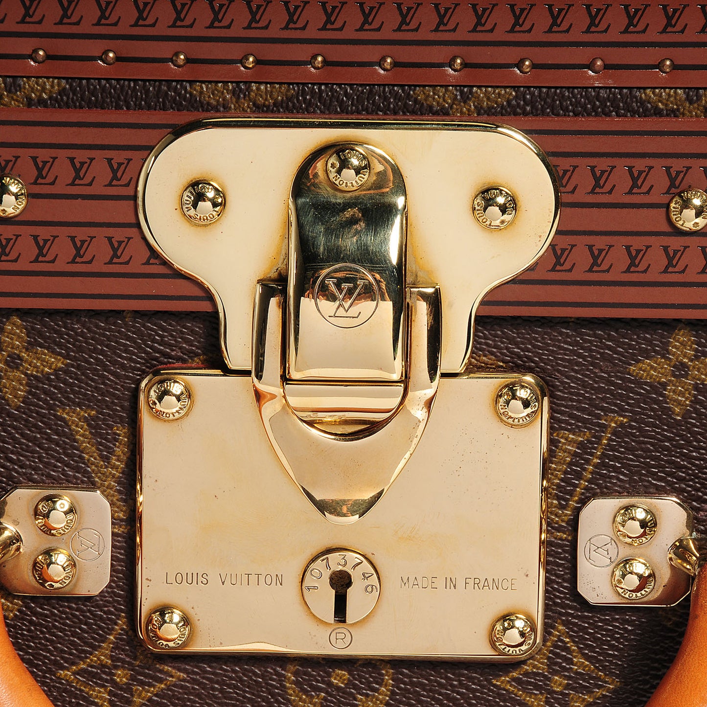 Monogram Alzer 80