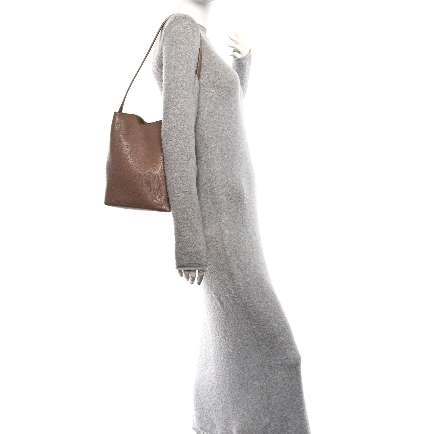 Pebbled Calfskin Small Everyday Cabas Biscotto