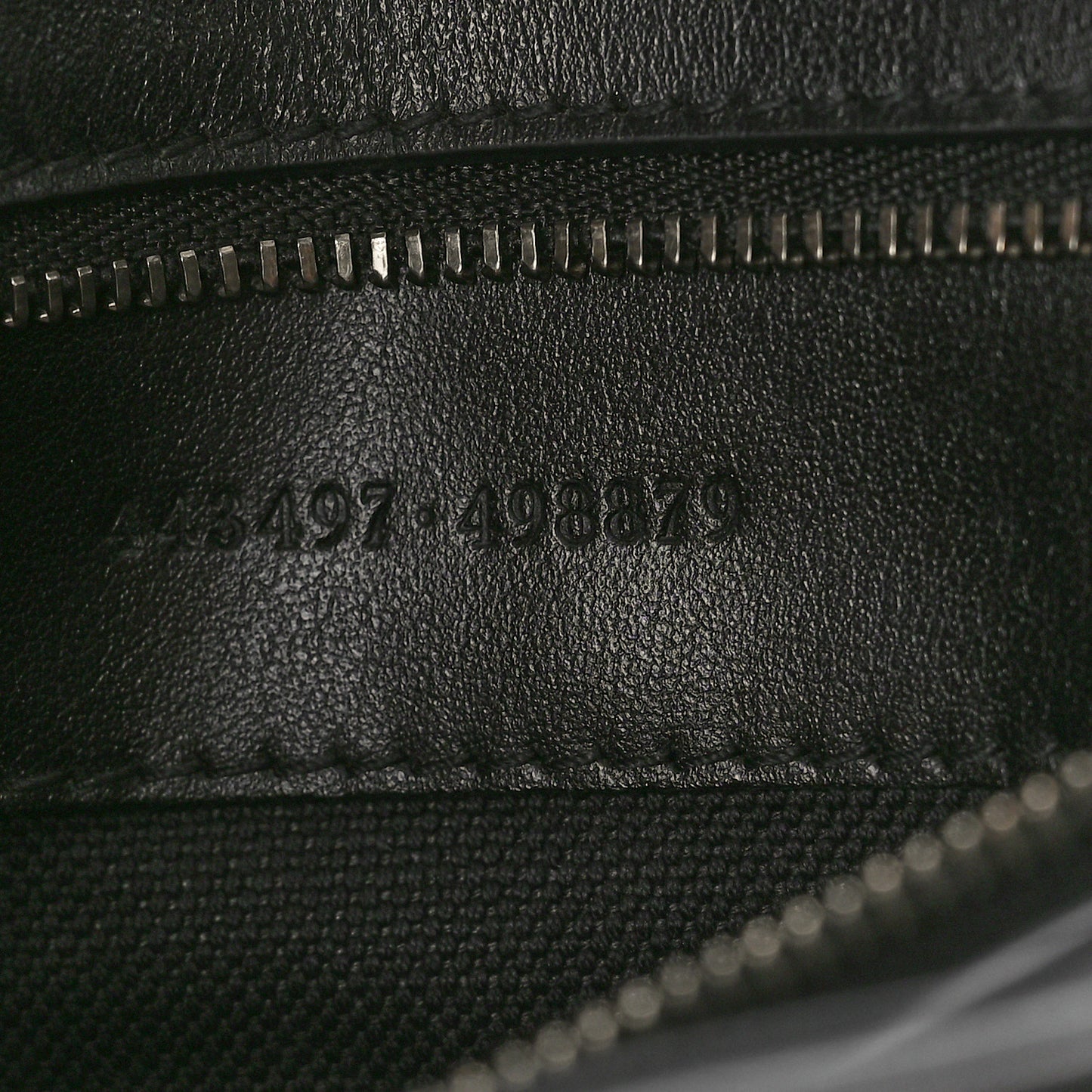 Calfskin Matelasse Monochrome Small GG Marmont Shoulder Bag Black