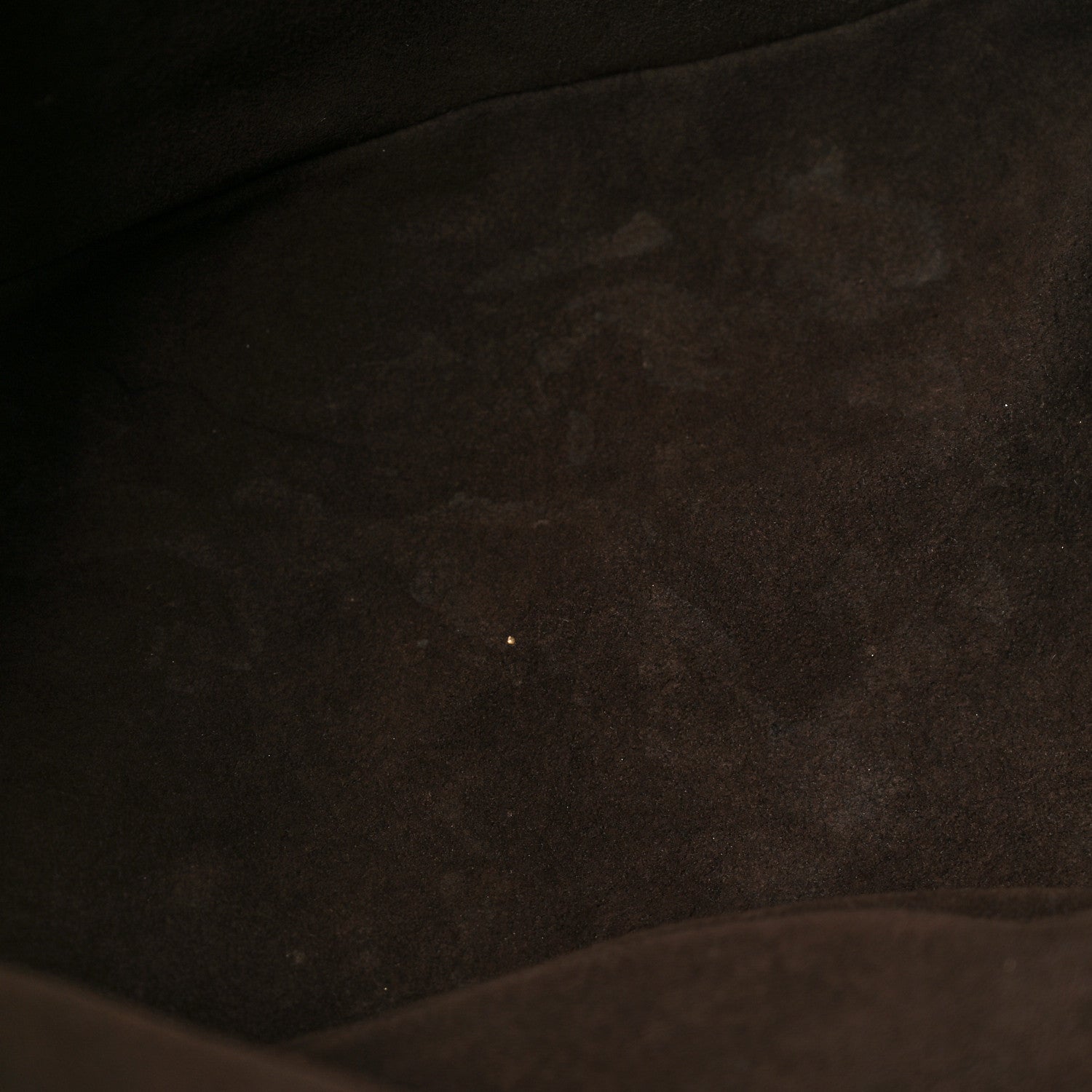 Louis Vuitton Mahina L Coquille 9 of 11