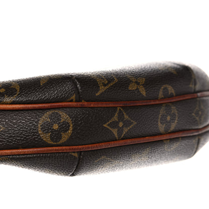 Louis Vuitton Monogram Croissant PM 6 of 19