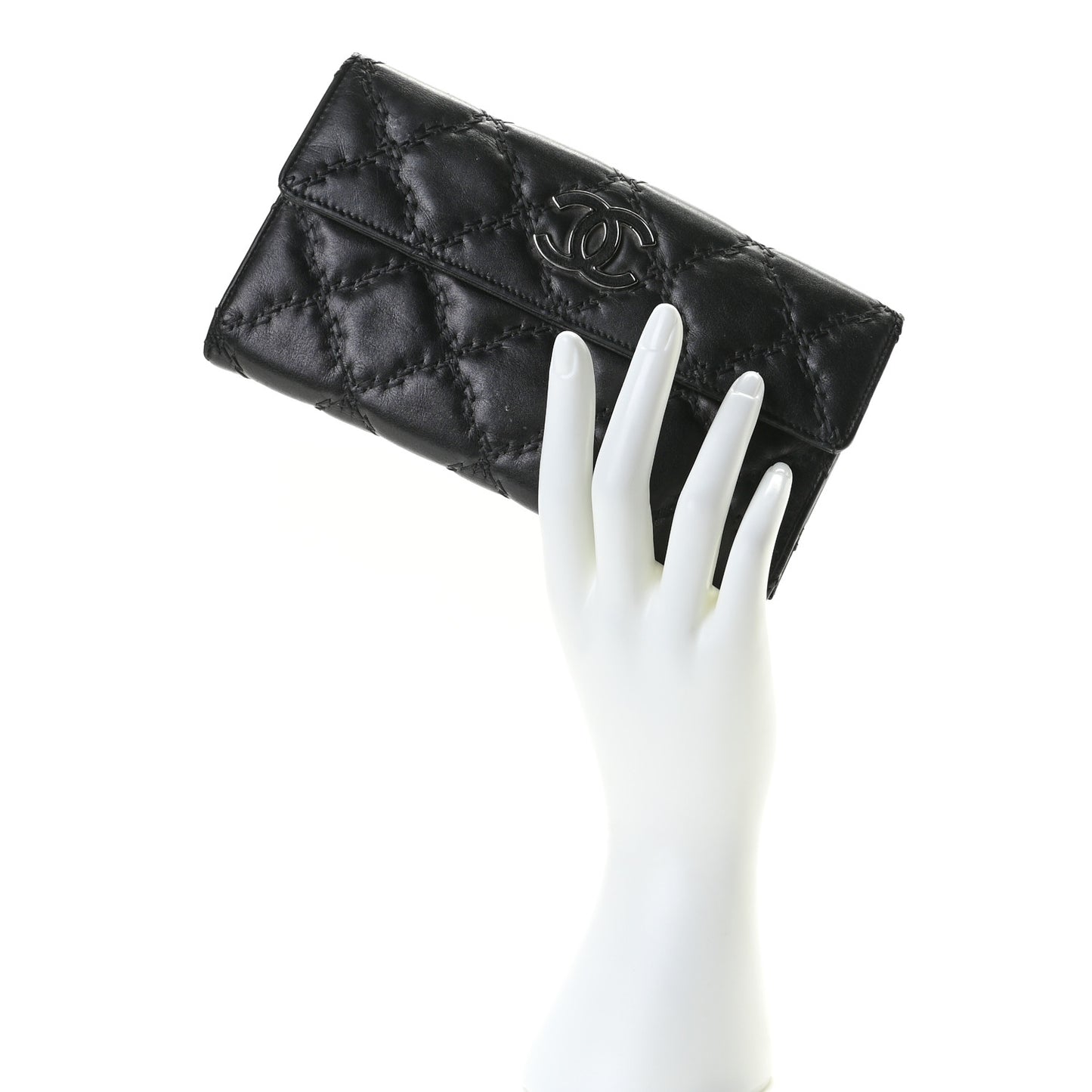 Calfskin Double Stitch Hamptons Flap Wallet Black