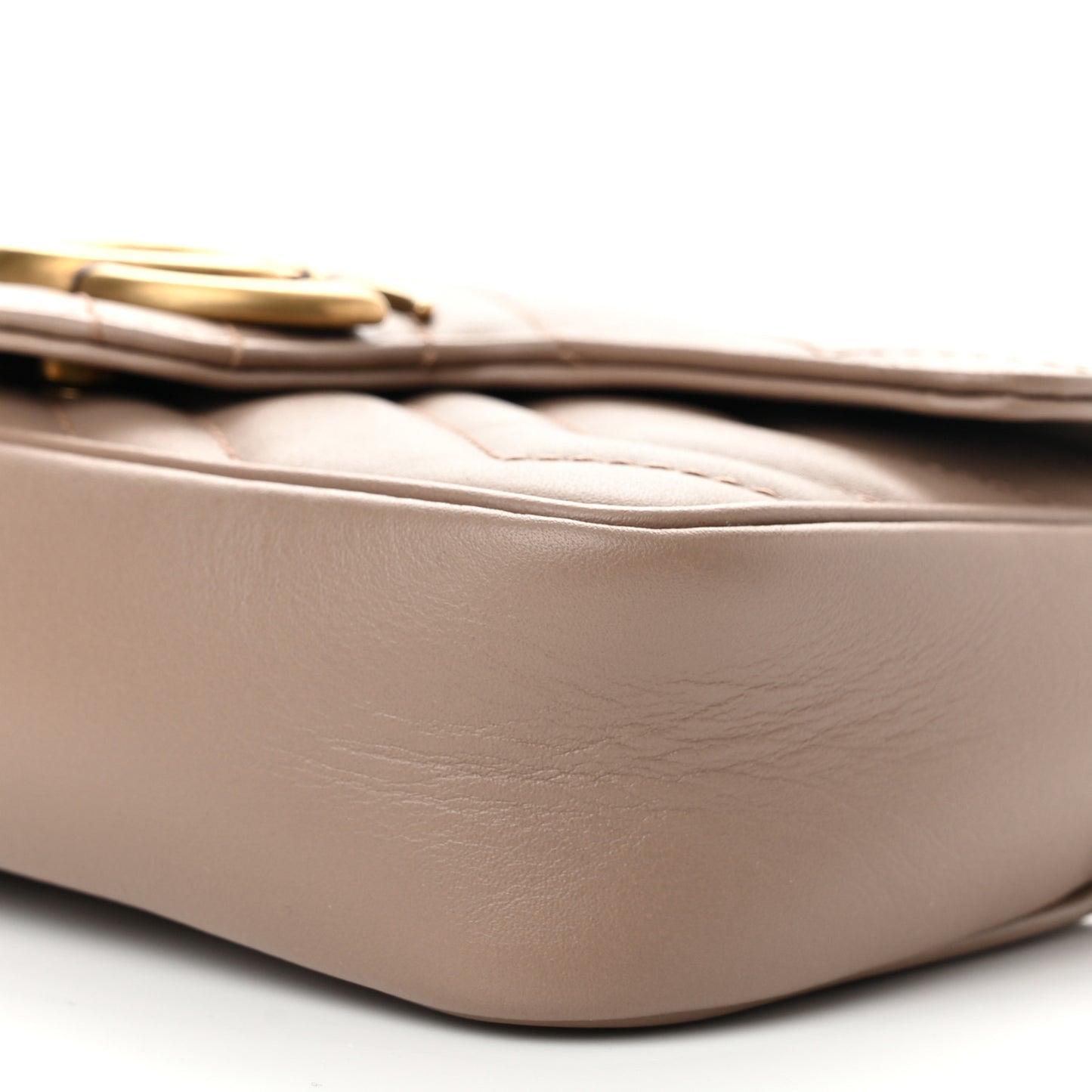 Calfskin Matelasse Super Mini GG Marmont Shoulder Bag Porcelain Rose