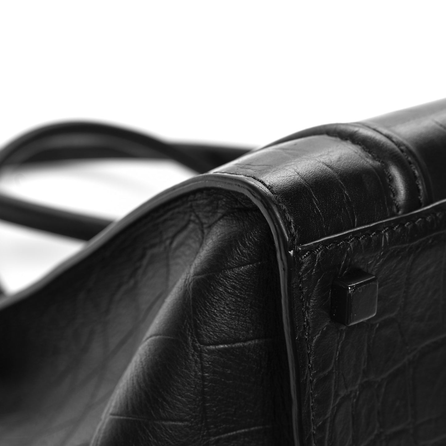 Calfskin Crocodile Embossed Medium Phantom Luggage Black