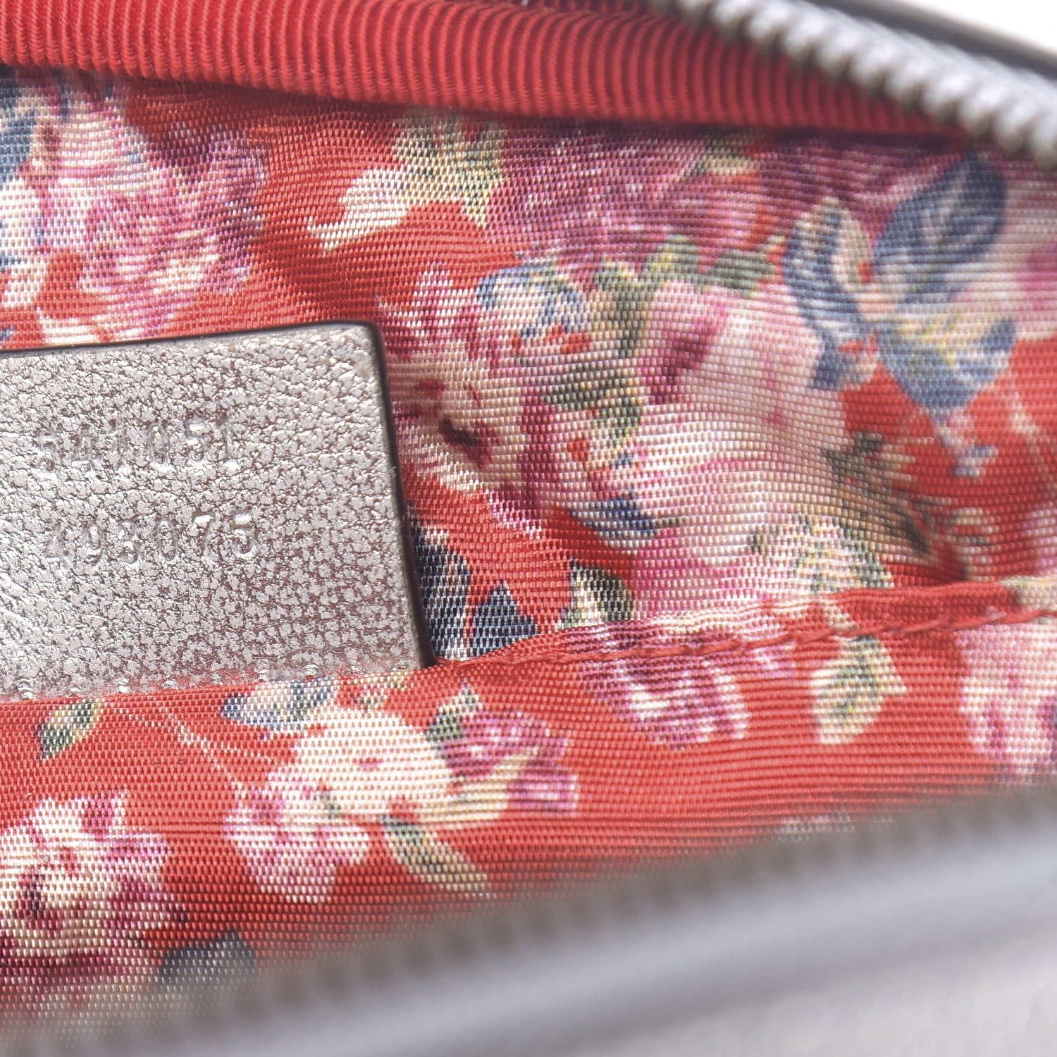 Gucci Laminated Nappa Web Trapuntata Small GG Shoulder Bag Argento 7 of 10