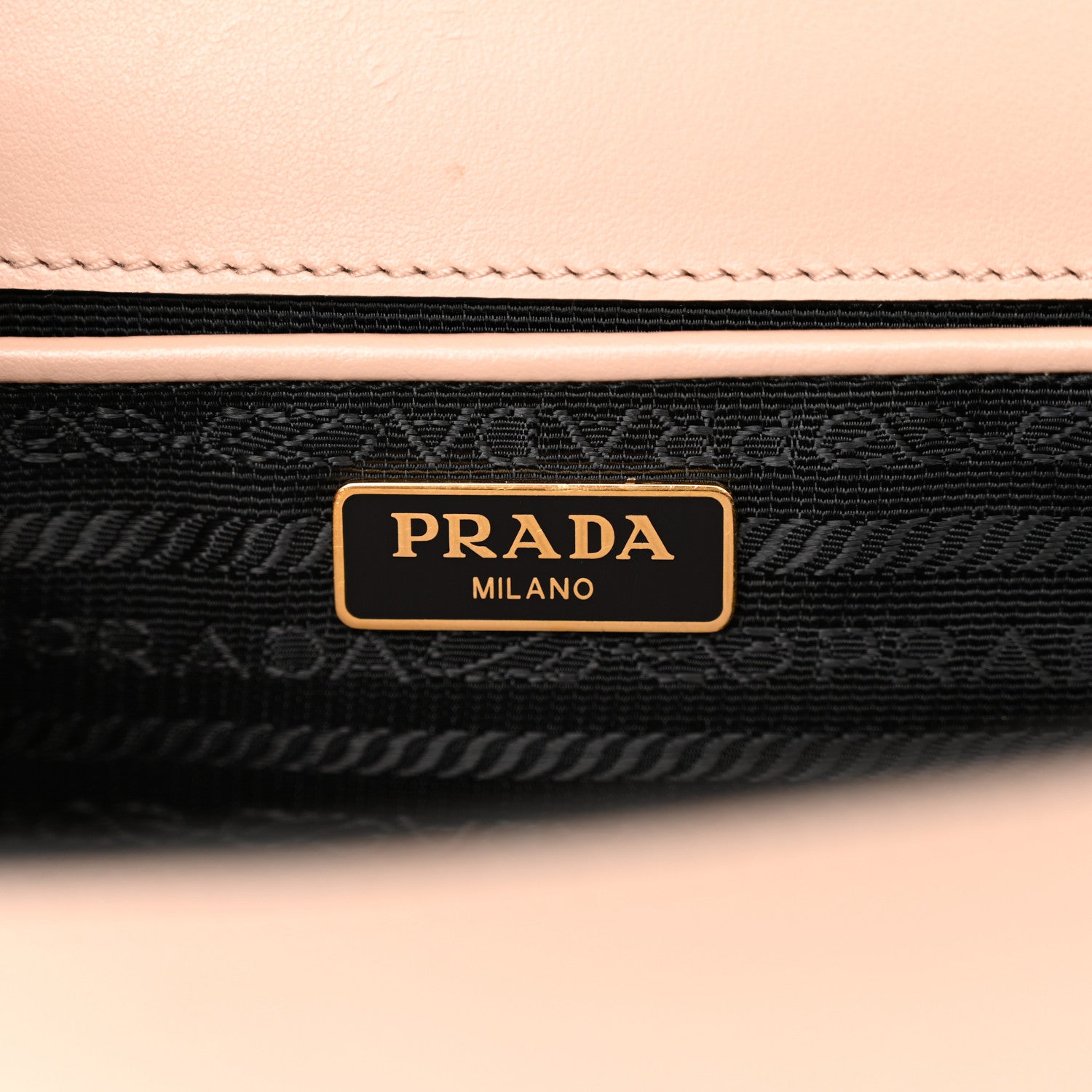 Prada Saffiano Chain Shoulder Bag Cammeo 6 of 11