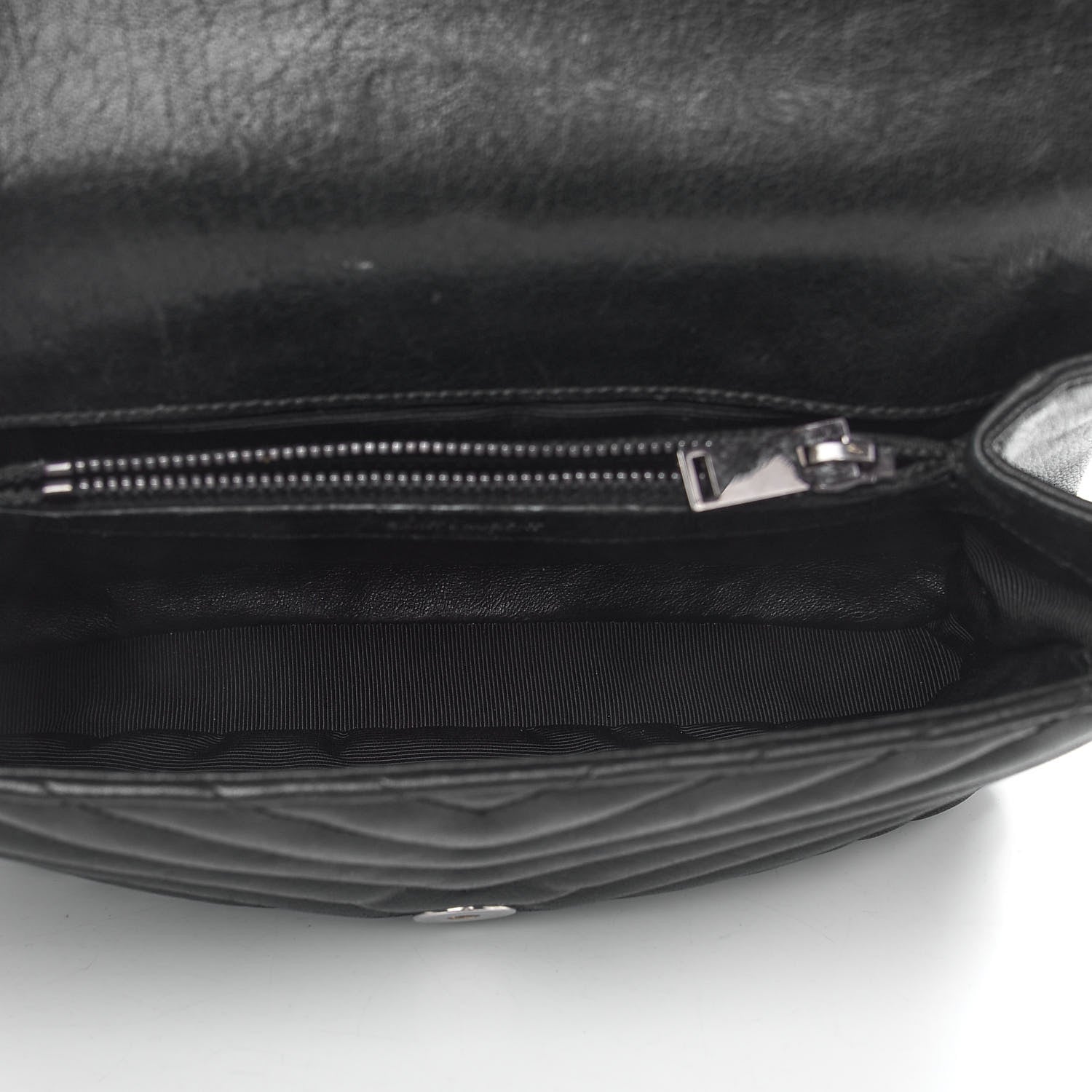 Saint Laurent Sheepskin Matelasse Chevron Monogram Medium College Bag Black 7 of 9