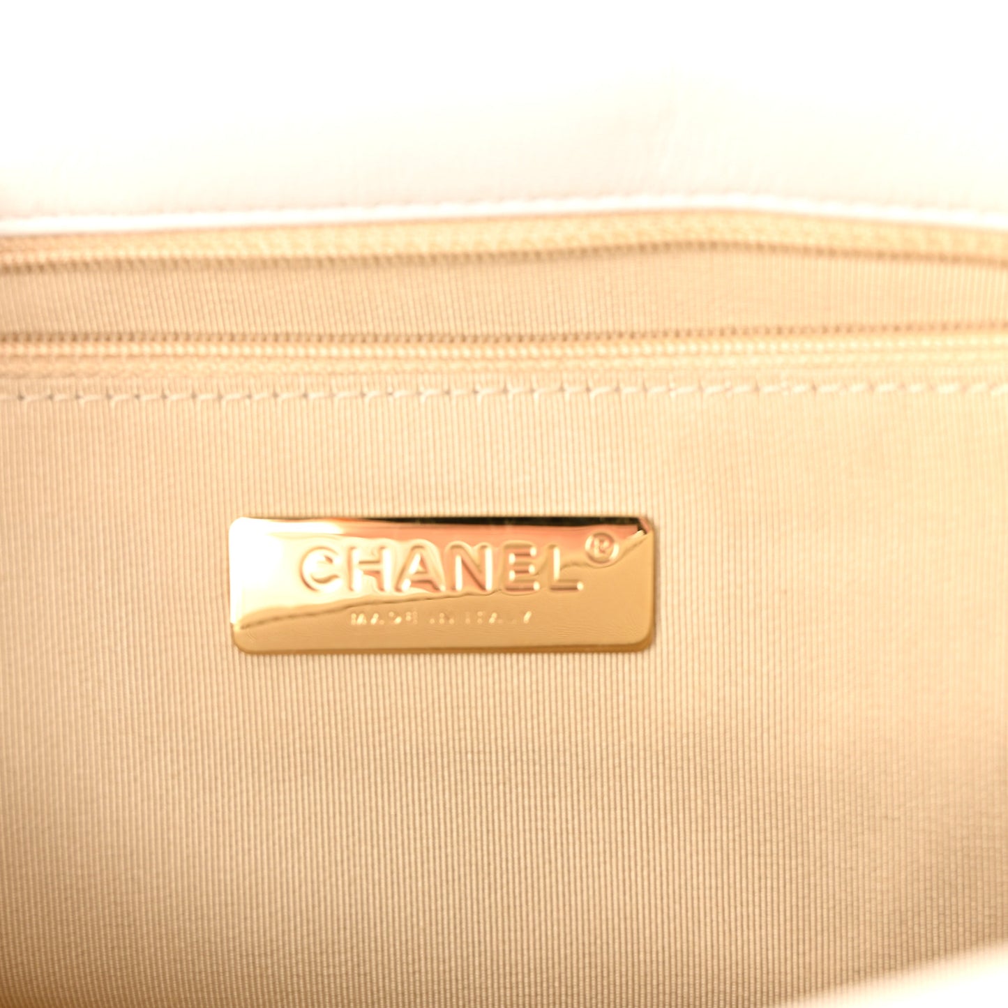 Goatskin Quilted Medium Chanel 19 Flap White