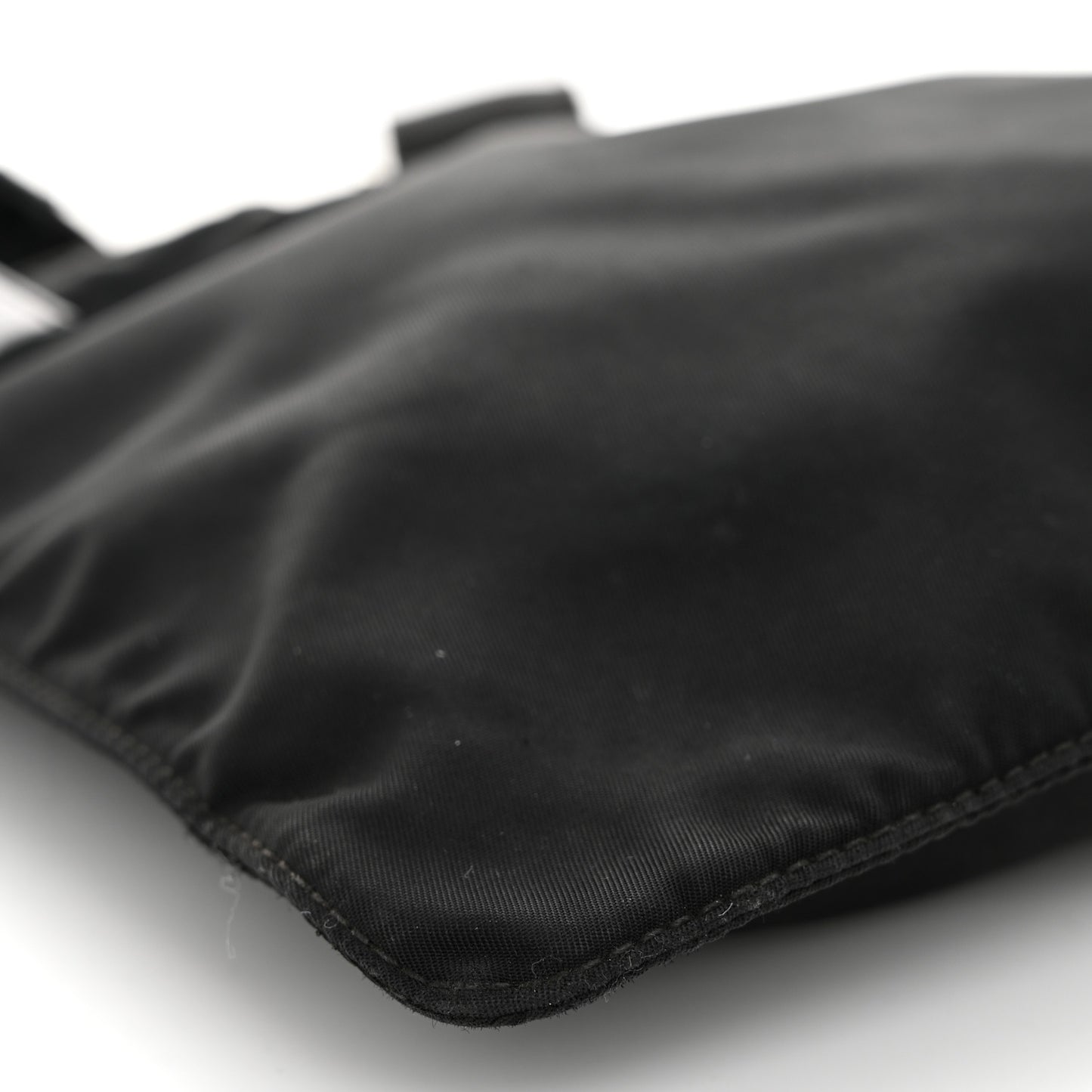 Tessuto Nylon Saffiano Flat Messenger Bag Black