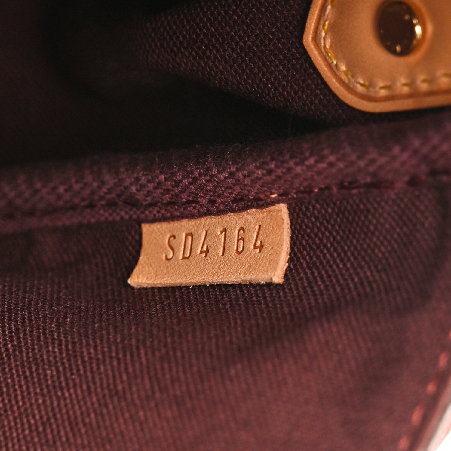 Louis Vuitton Monogram Favorite MM 8 of 11