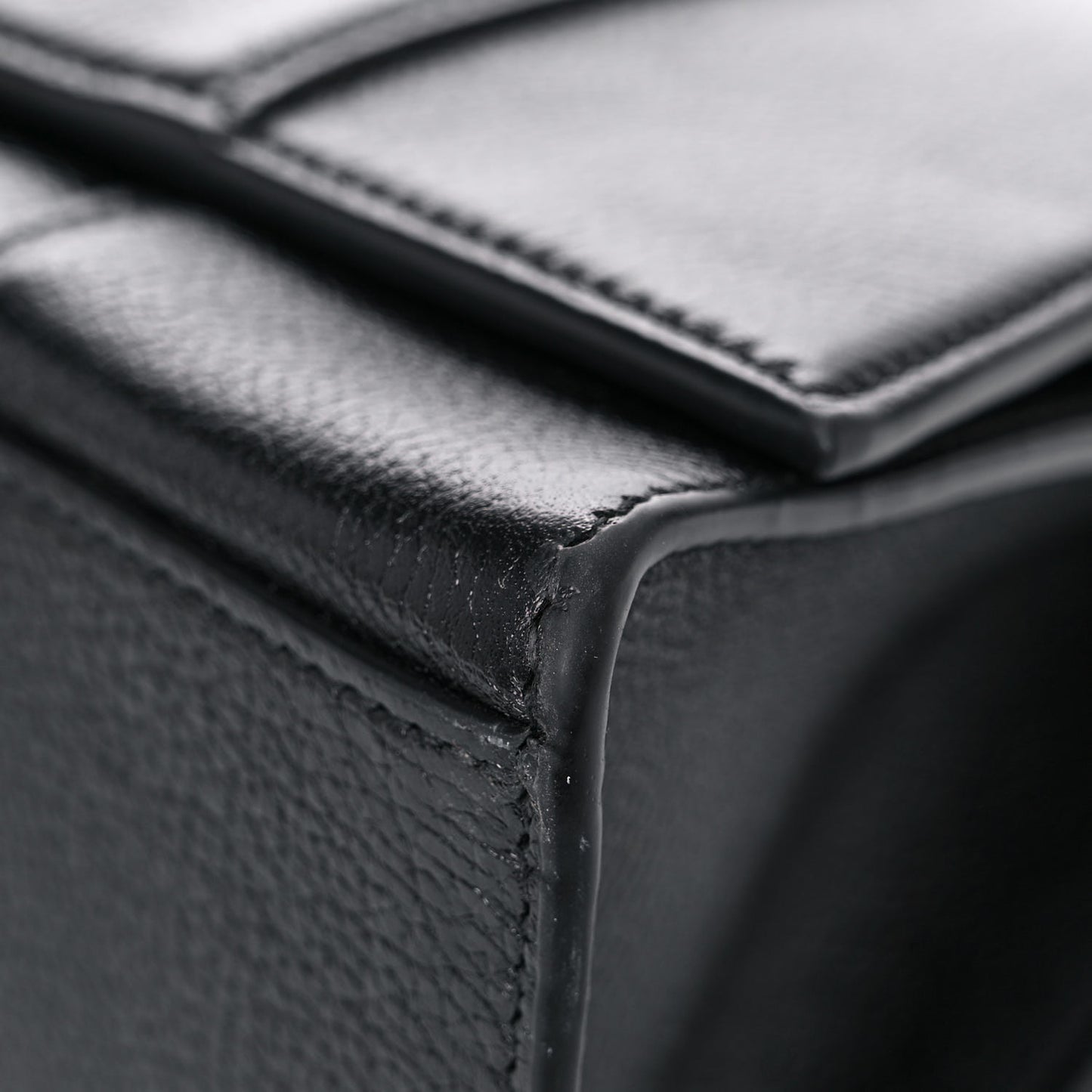 Grained Calfskin Medium Hourglass Top Handle Bag Black