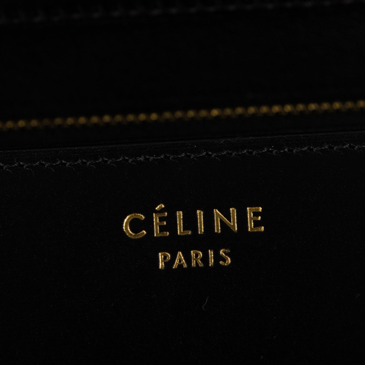 Box Calfskin Medium Classic Box Flap Bag Black