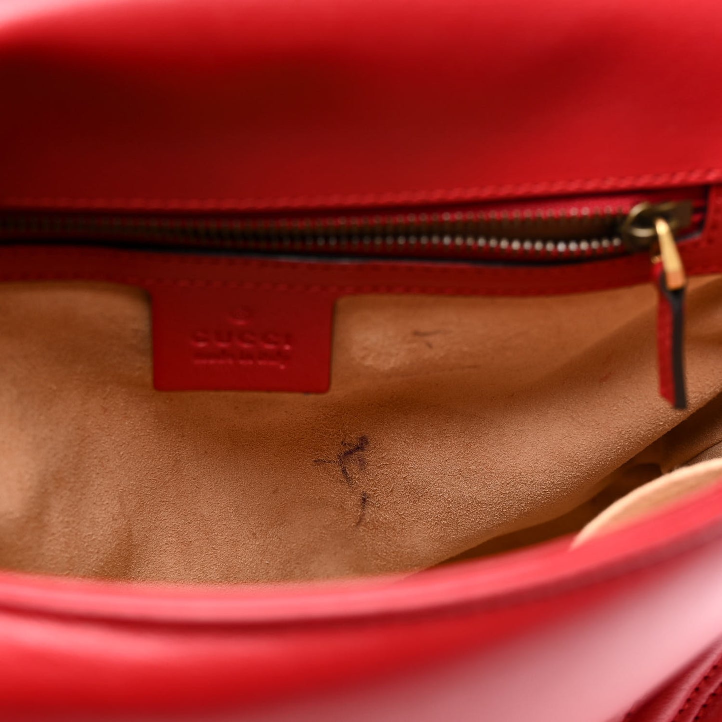 Calfskin Matelasse Small GG Marmont Top Handle Shoulder Bag Hibiscus Red