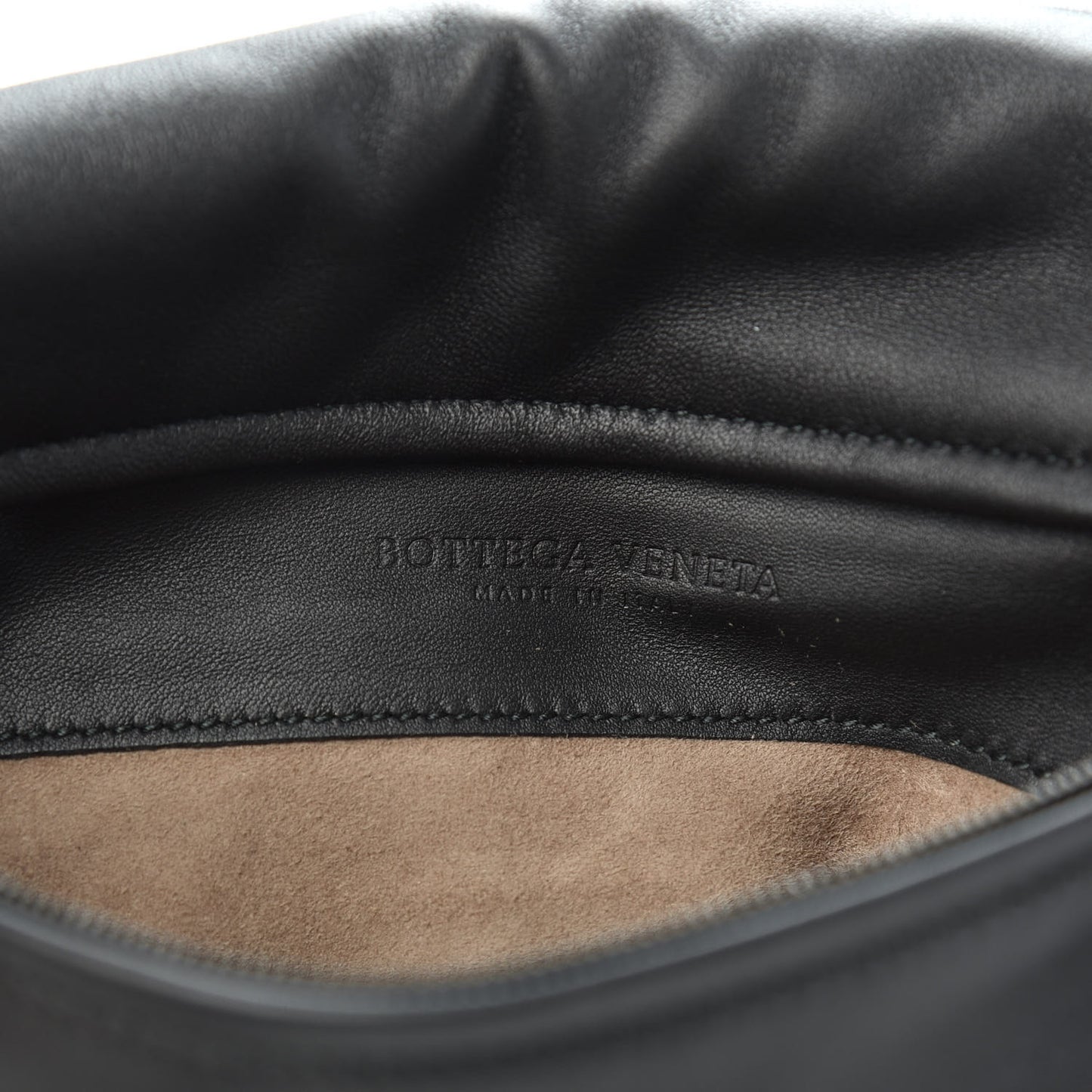 Nappa Intrecciato Turnlock Clutch Black