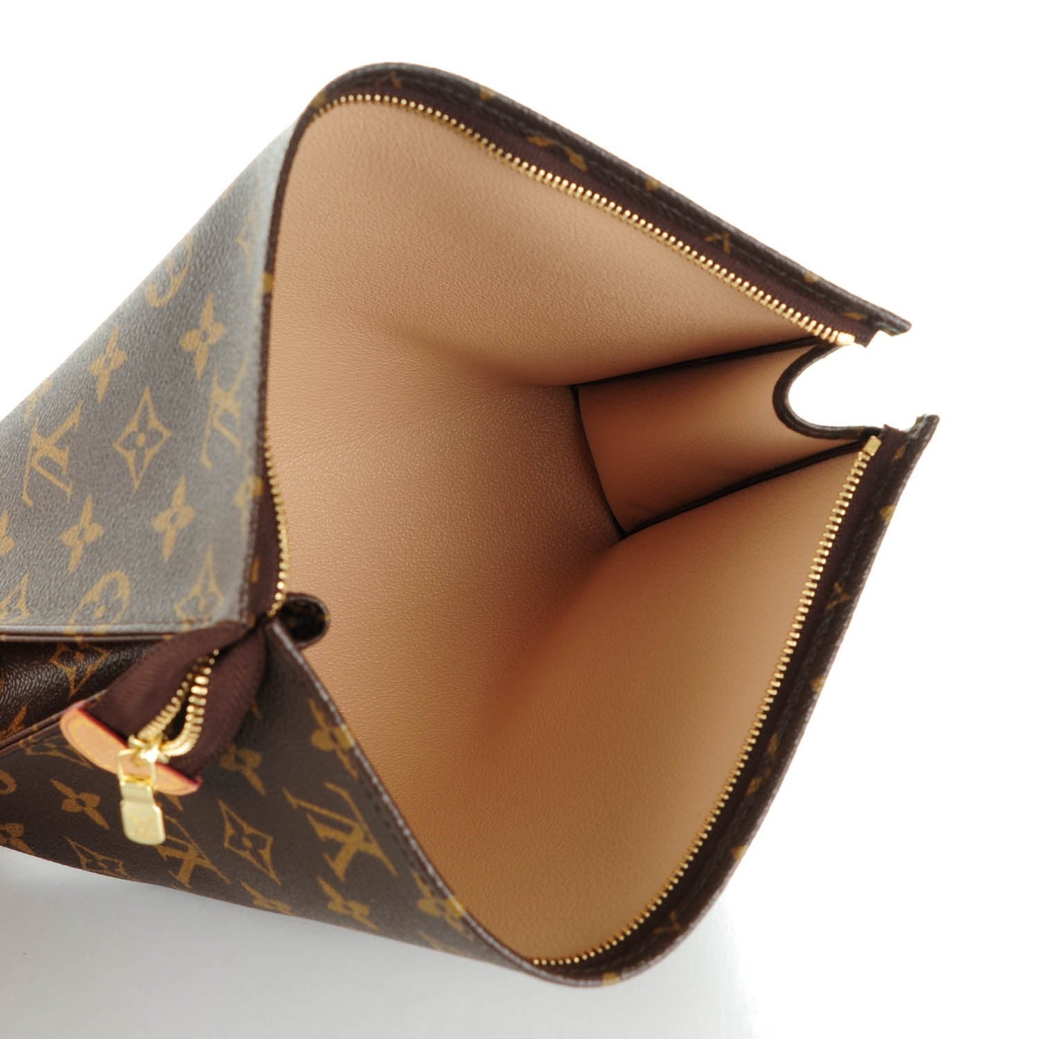 Louis Vuitton Monogram Toiletry Pouch 26 6 of 7