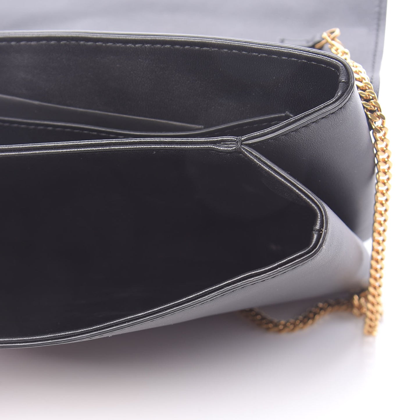 Vitello Virtus Chain Clutch Black