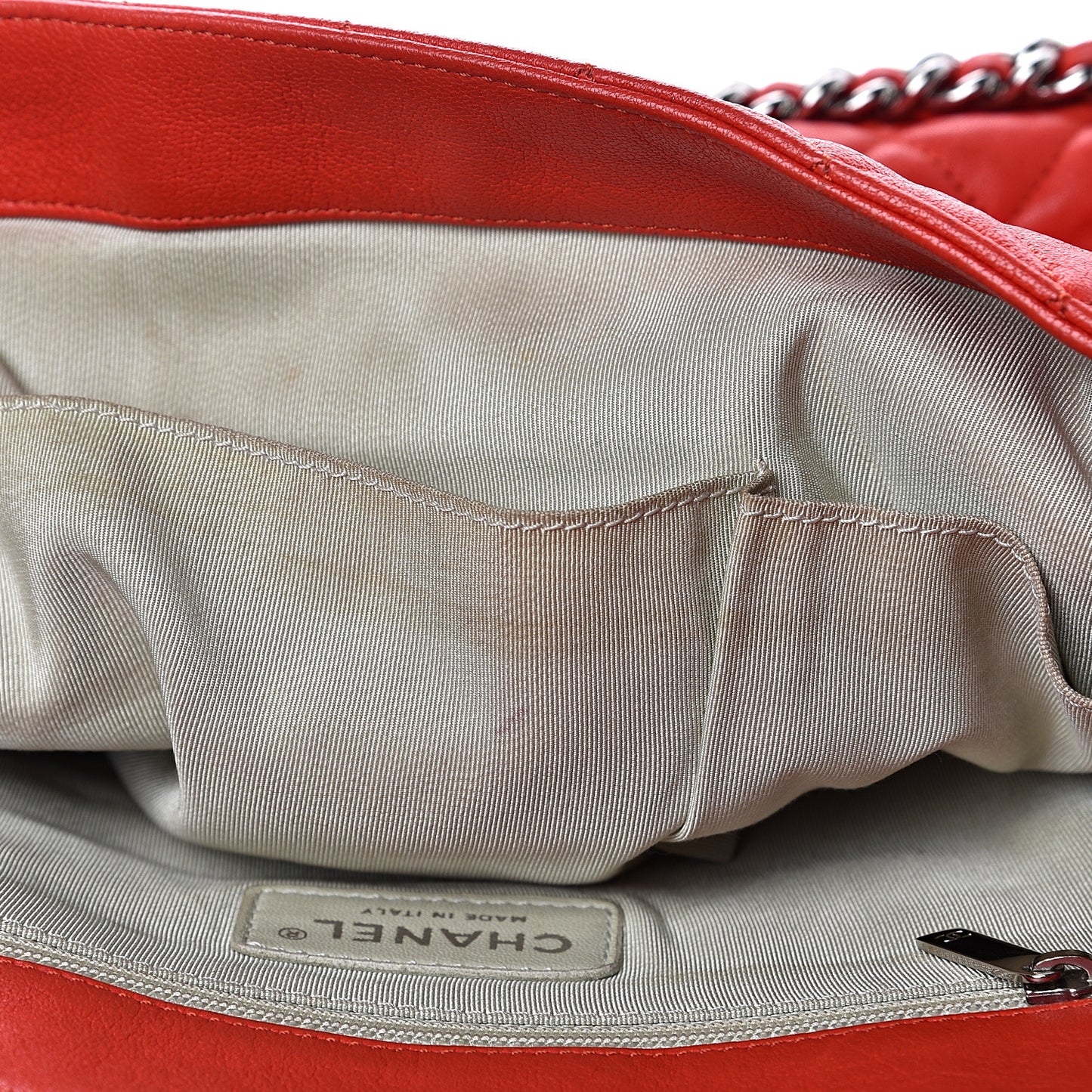 Washed Lambskin Quilted Maxi Chain Around Flap Red