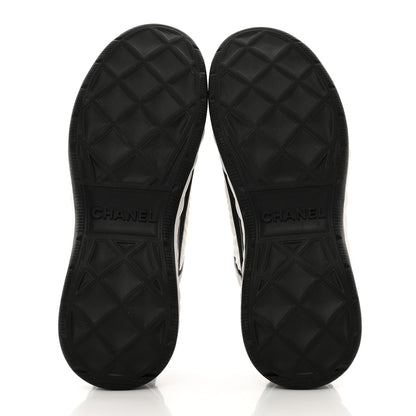 Chanel Fabric Suede Calfskin CC Sneakers 41 White Black 5 of 8