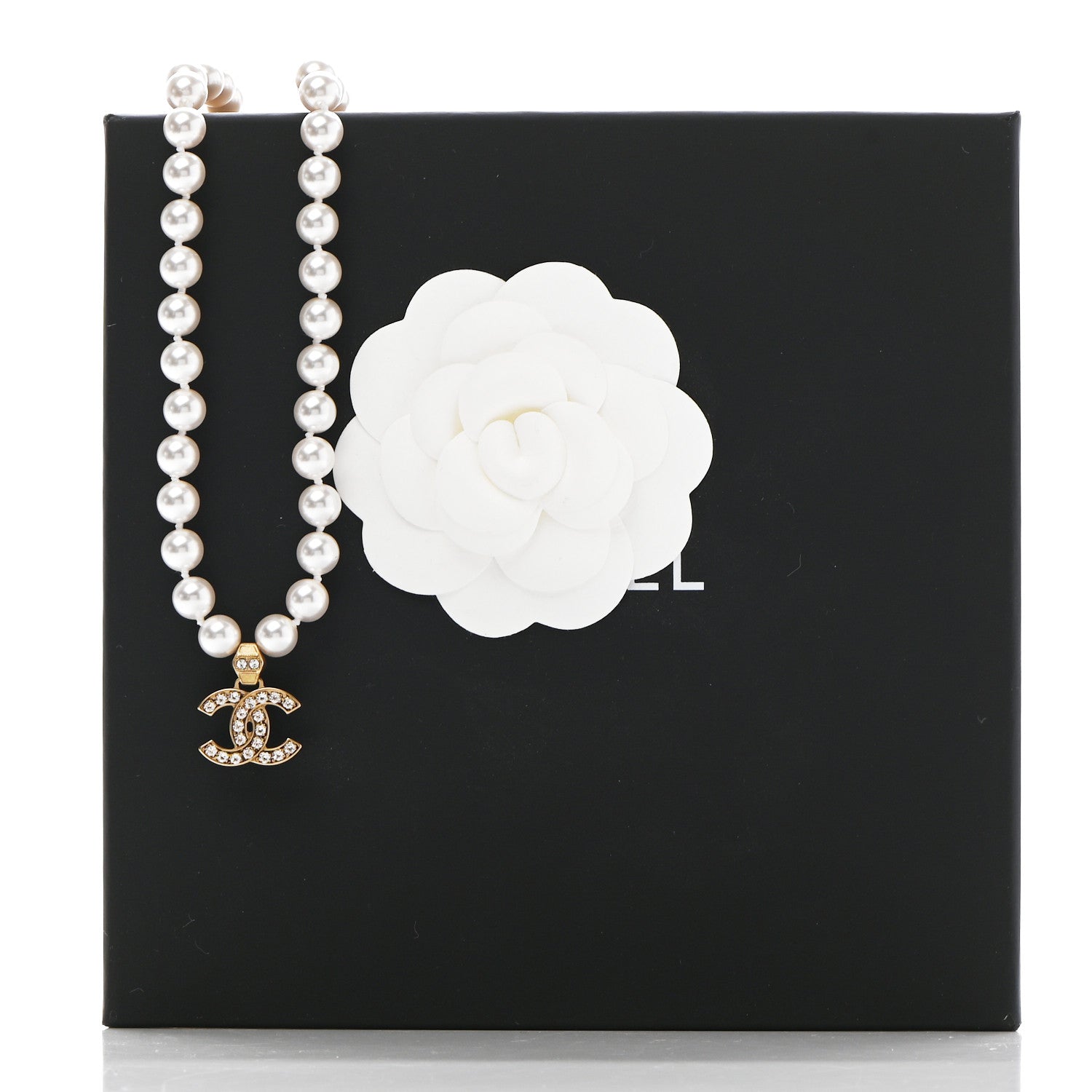 Chanel Pearl Crystal CC Short Necklace Gold 7 of 7