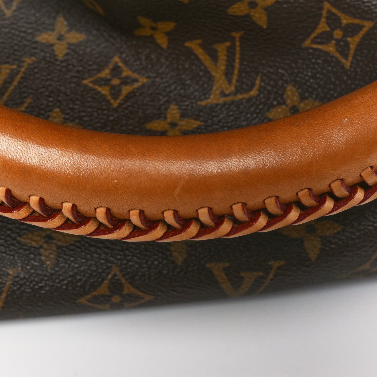 Louis Vuitton Monogram Artsy MM 9 of 9