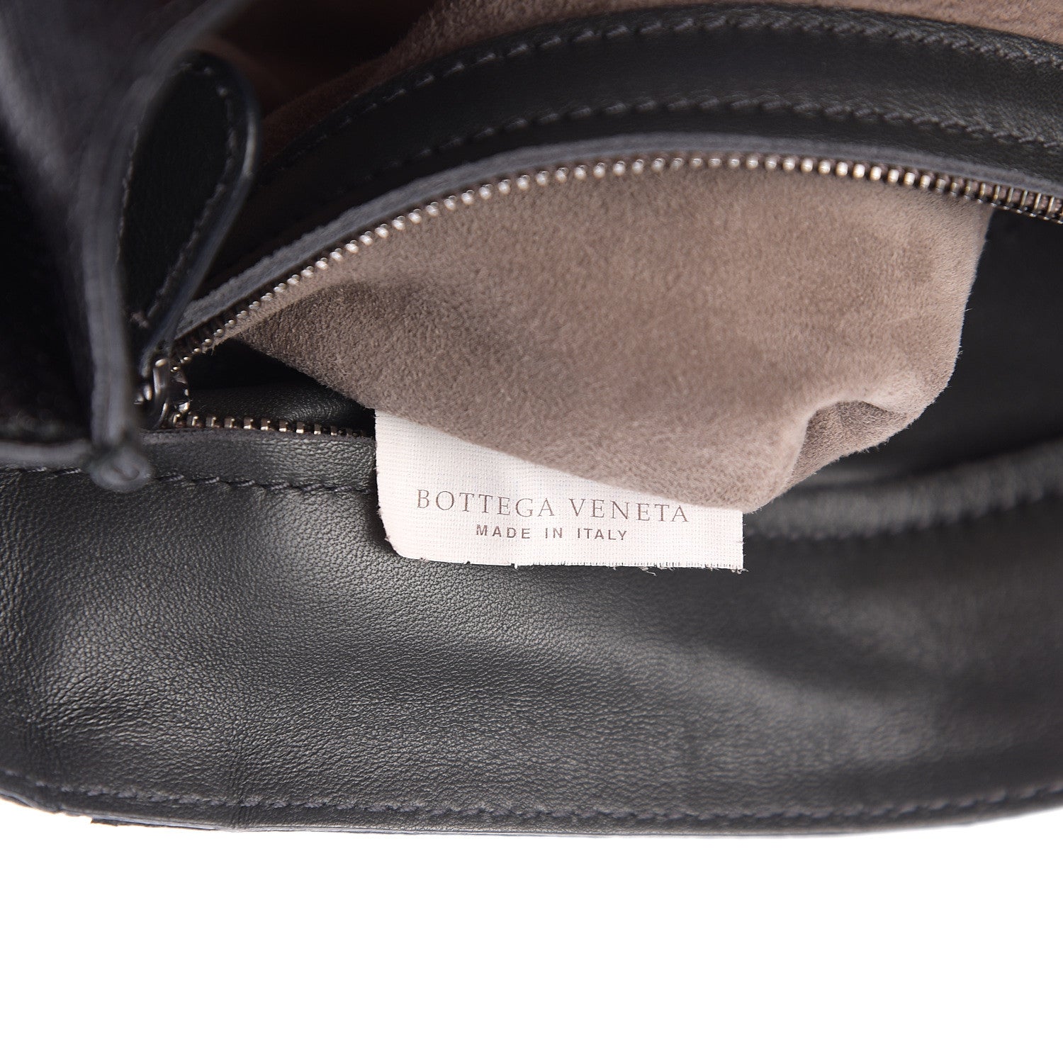 Bottega Veneta Vesuvio Karung Nappa Intrecciato Cravatteria Small Flap Shoulder Bag Black 5 of 9
