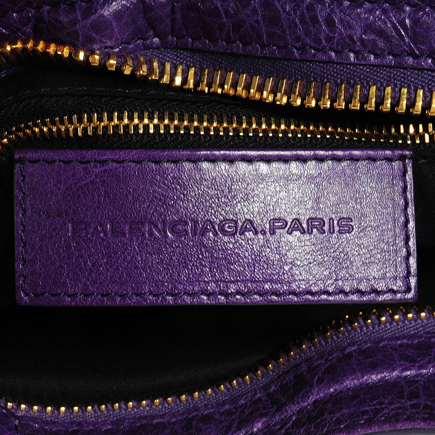Agneau Giant 21 Gold Hardware City Dark Violet