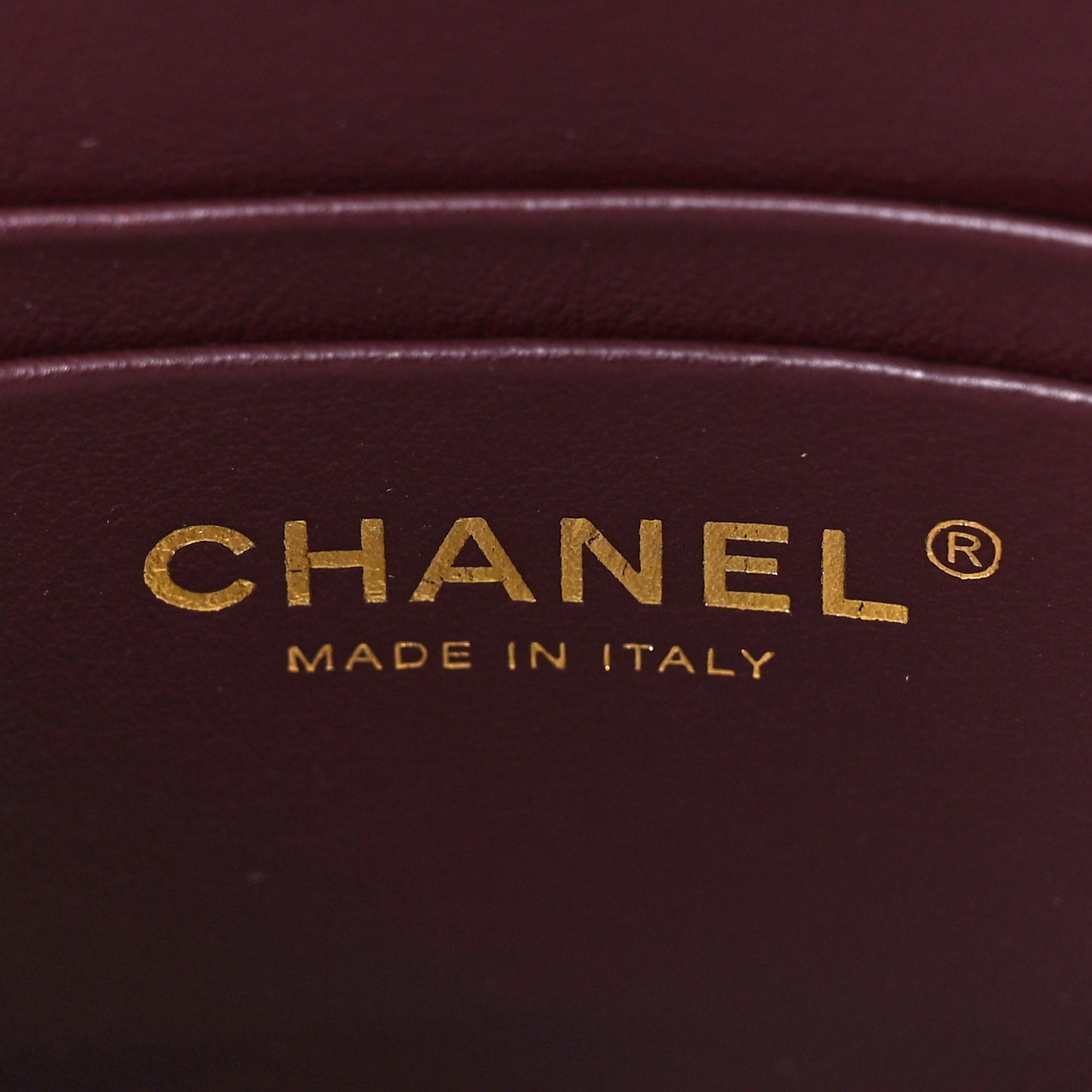 Caviar Quilted Small Top Handle Vanity Case With Chain Black