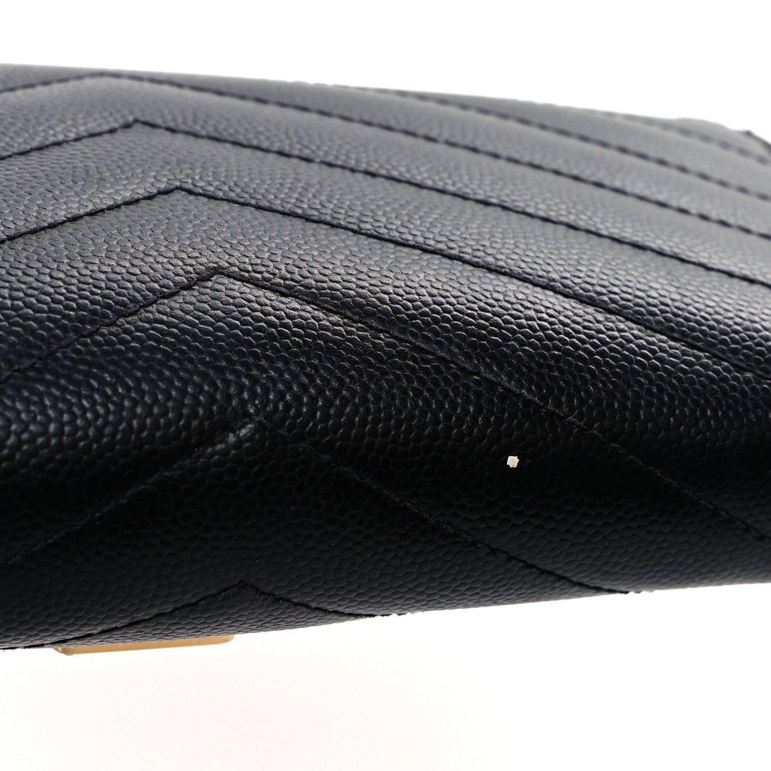 Saint Laurent Grain De Poudre Matelasse Chevron Monogram Zip Around Wallet Black 11 of 14