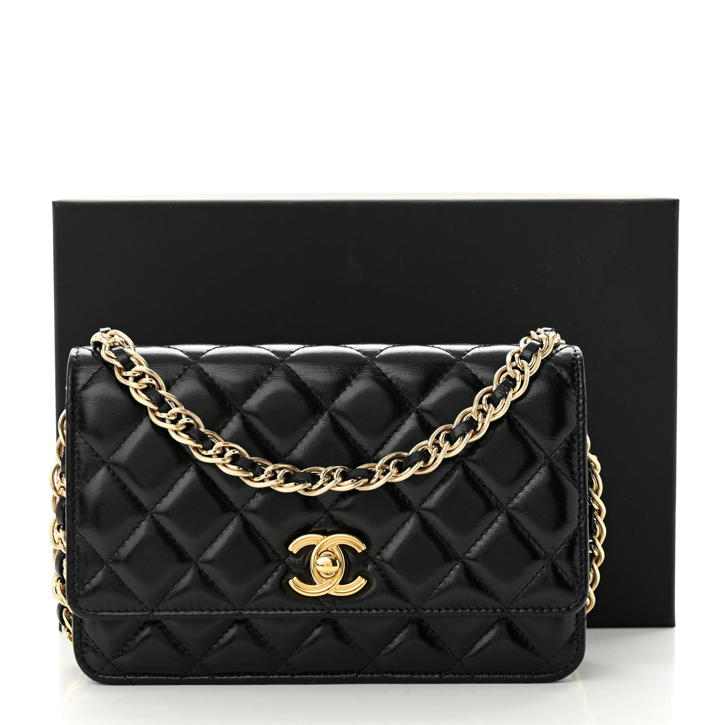 Shiny Lambskin Quilted Golden Links Wallet On Chain WOC Black