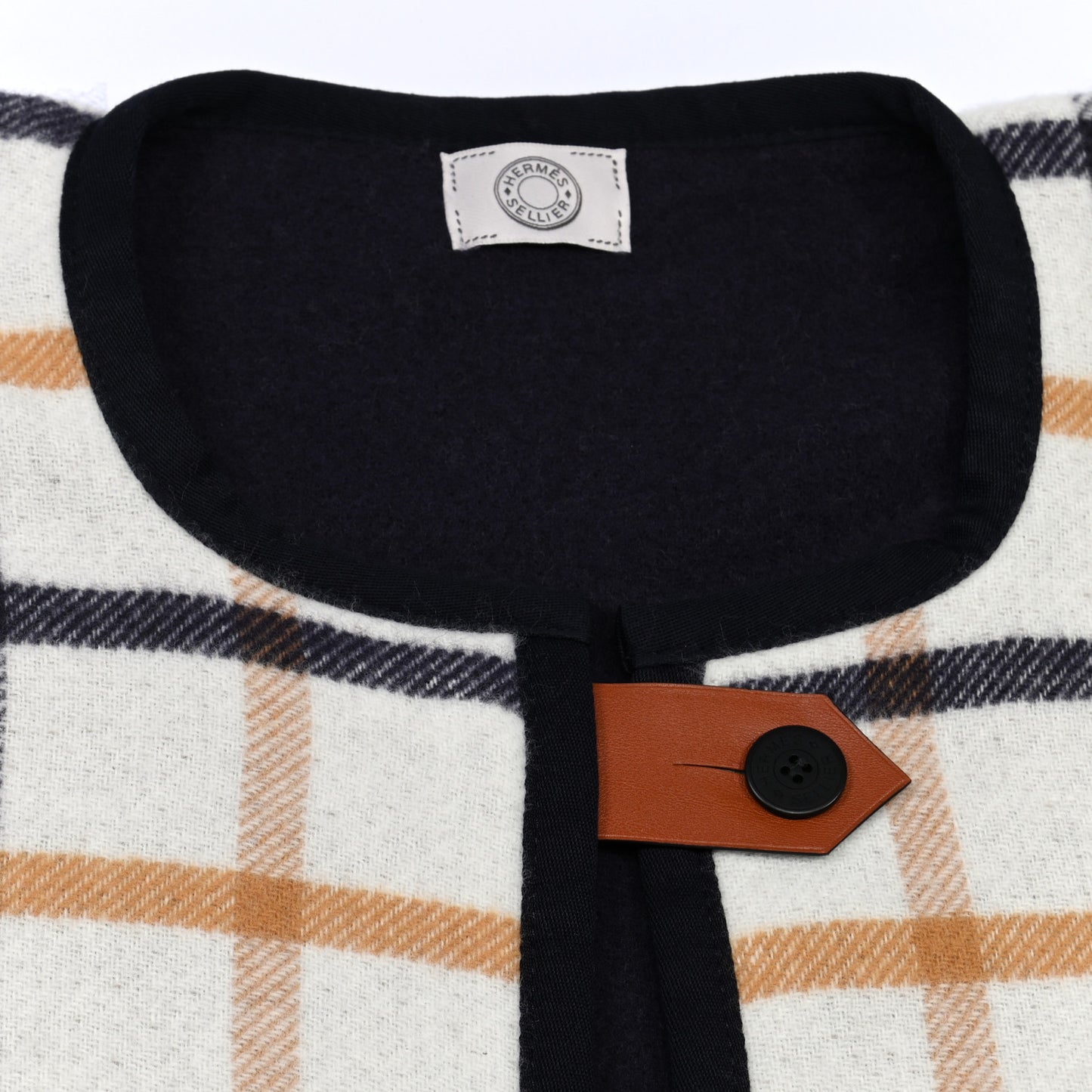 Wool Cashmere Sikkim Calfskin Reversible Camail Poncho Navy Camail
