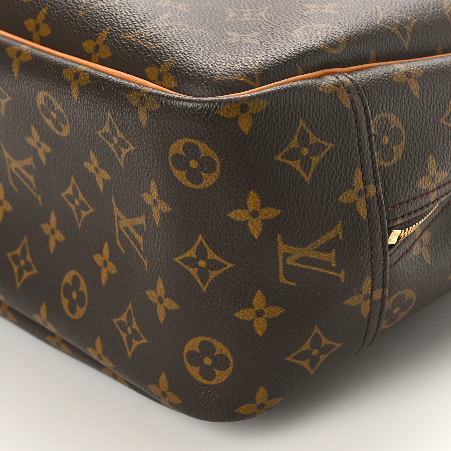 Louis Vuitton Monogram Deauville 8 of 8