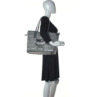MCM Visetos Medium Liz Reversible Shopper Tote Grey 2 of 21