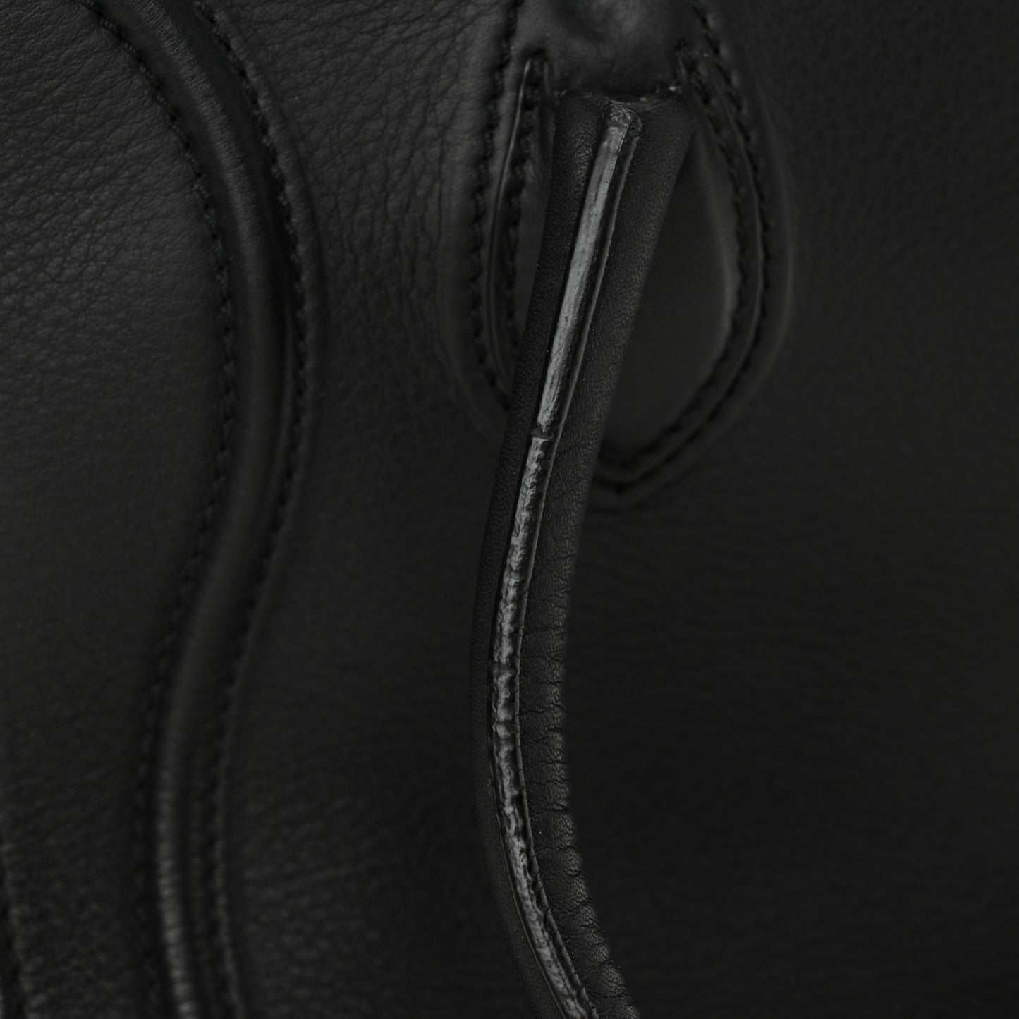 Supple Calfskin Medium Phantom Luggage Black