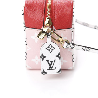 Louis Vuitton Monogram Giant Beach Pouch Rouge 10 of 10