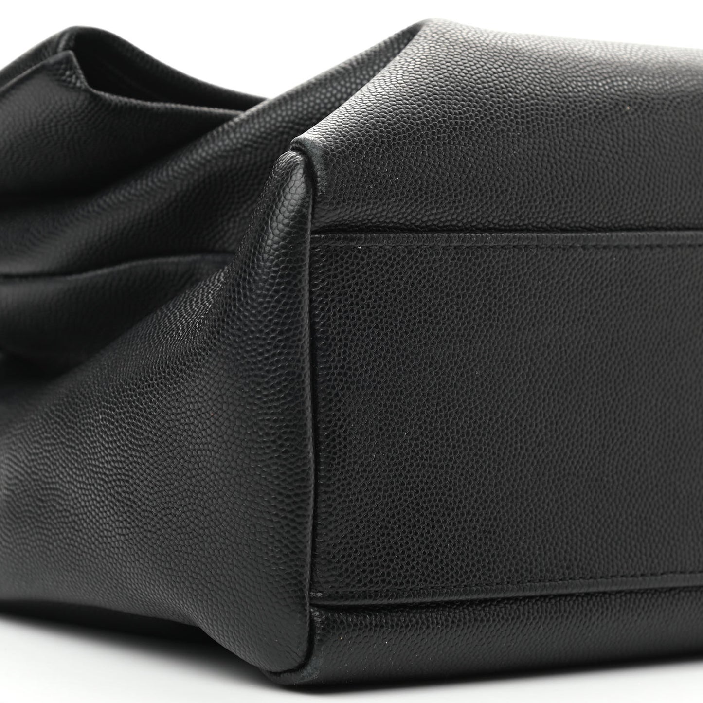 Grain De Poudre Medium West Hollywood Monogram Fold-Over Black