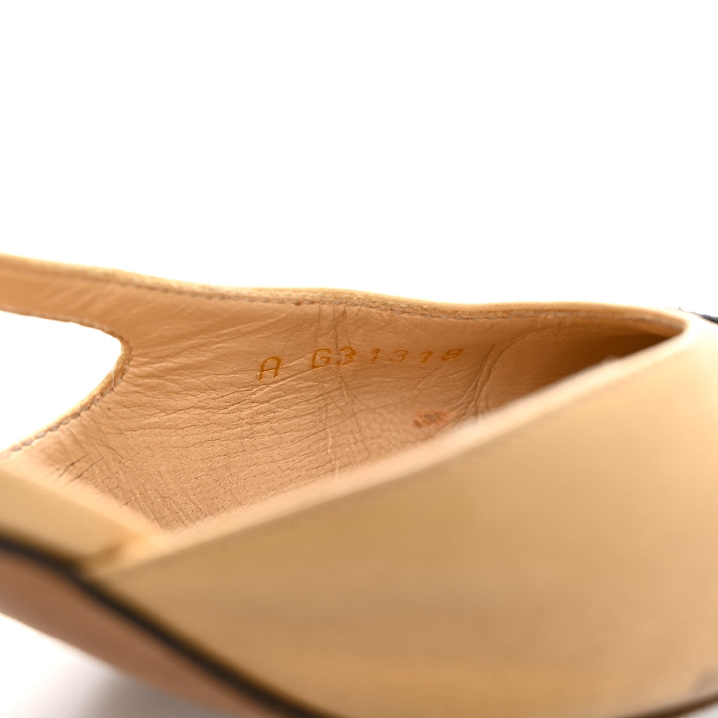 Goatskin Grosgrain Cap Toe CC Slingback Pumps 36 Beige Black