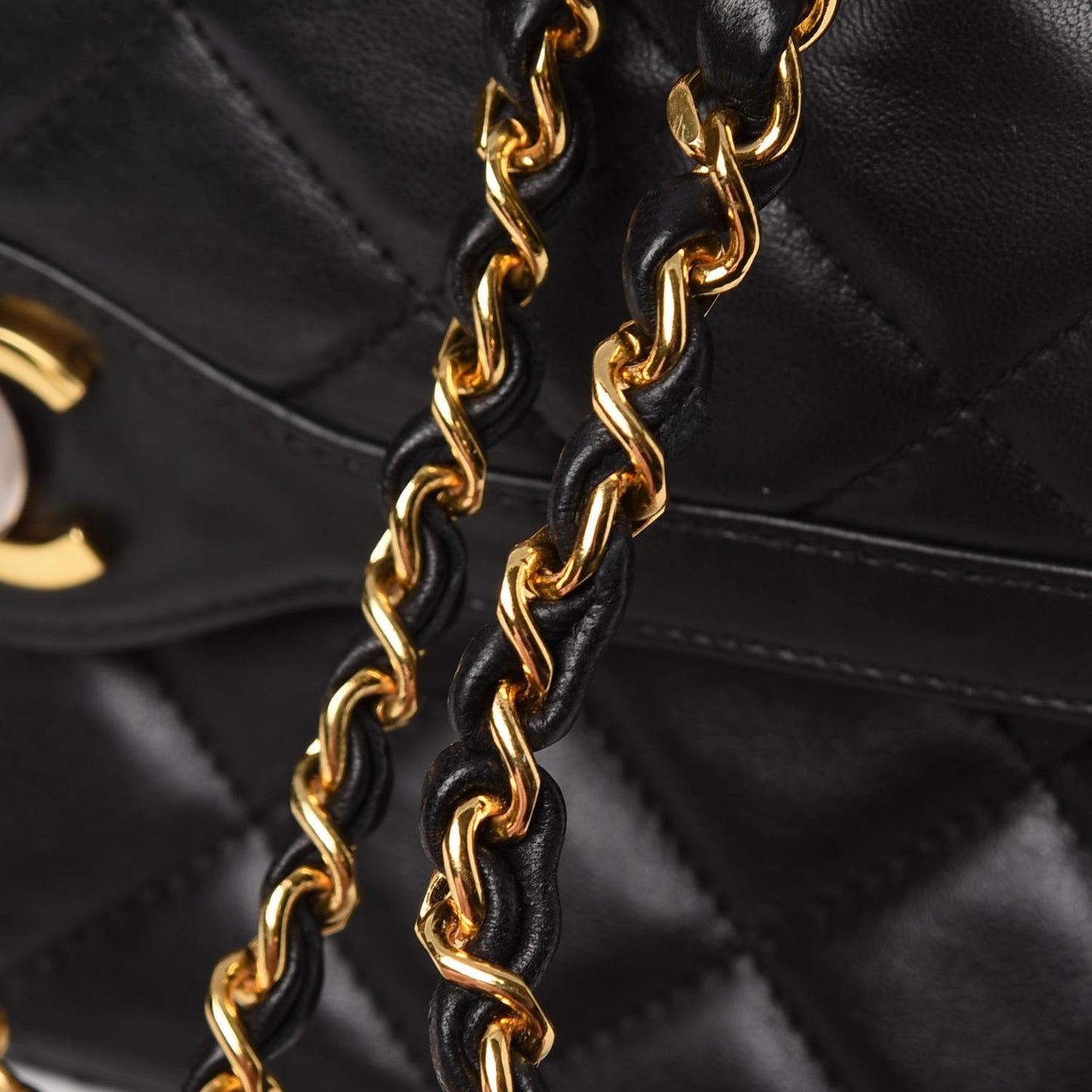 Lambskin Quilted Medium Double Flap Black