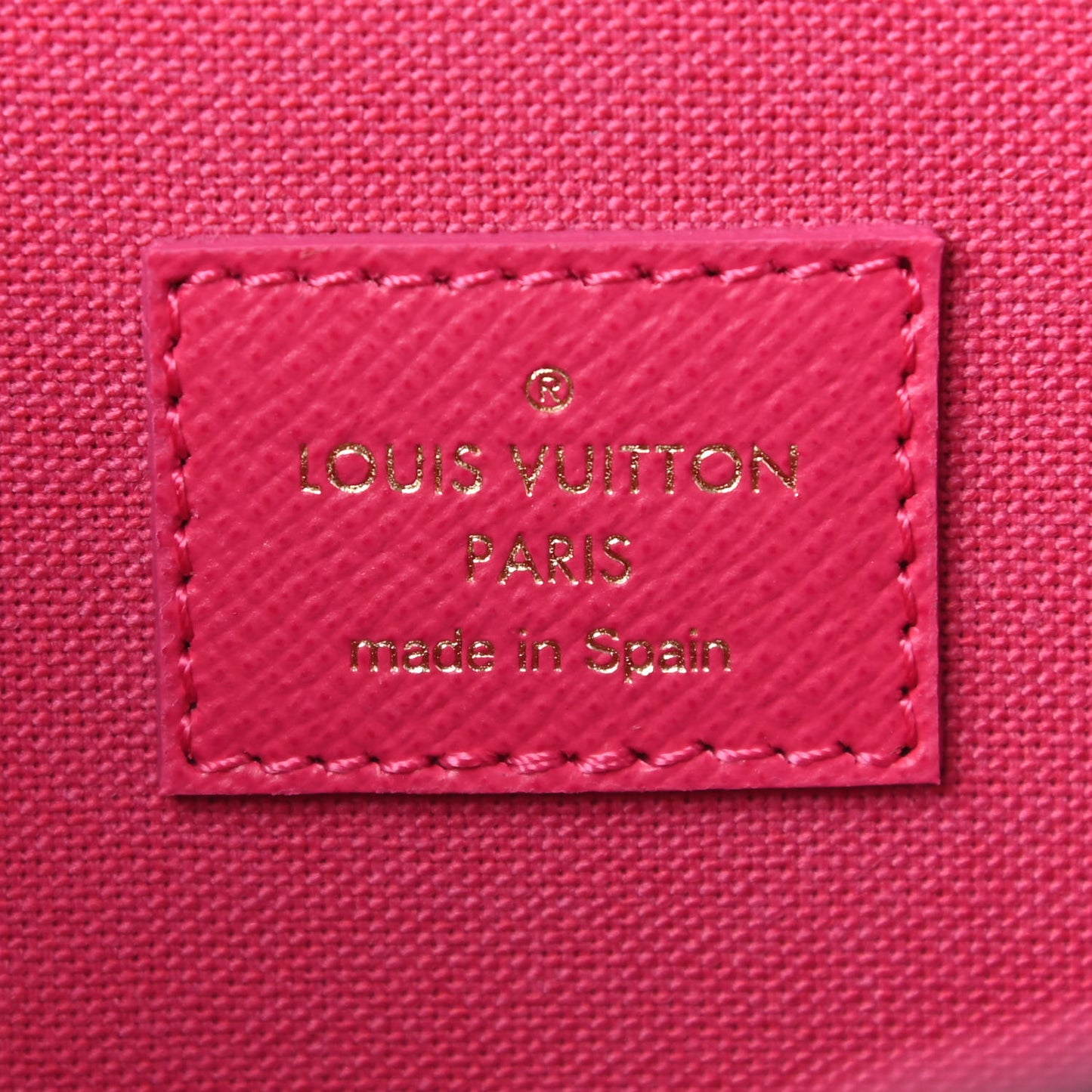 Monogram 2021 Christmas Animation Hollywood Pochette Felicie Chain Wallet Fuchsia