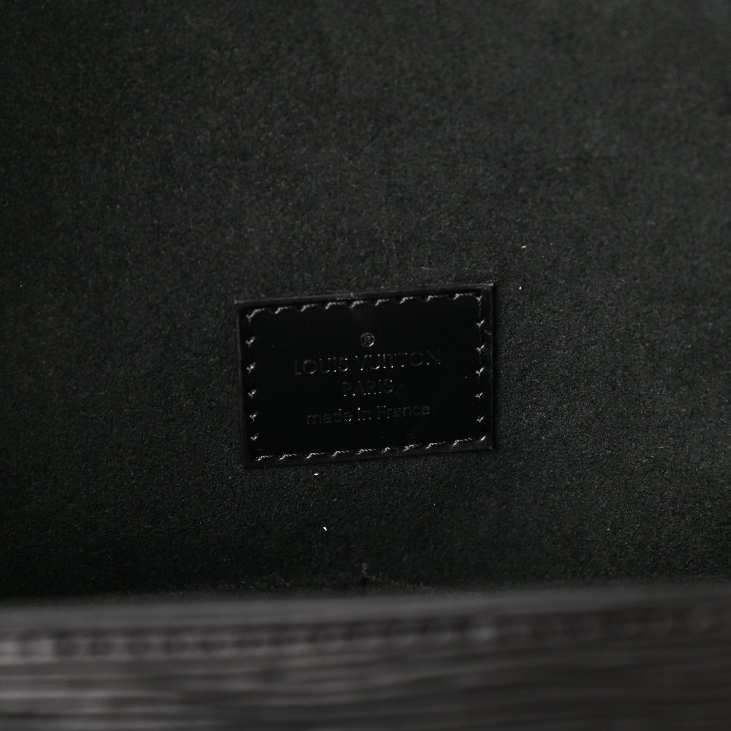 Louis Vuitton Epi Cluny BB Black 6 of 8