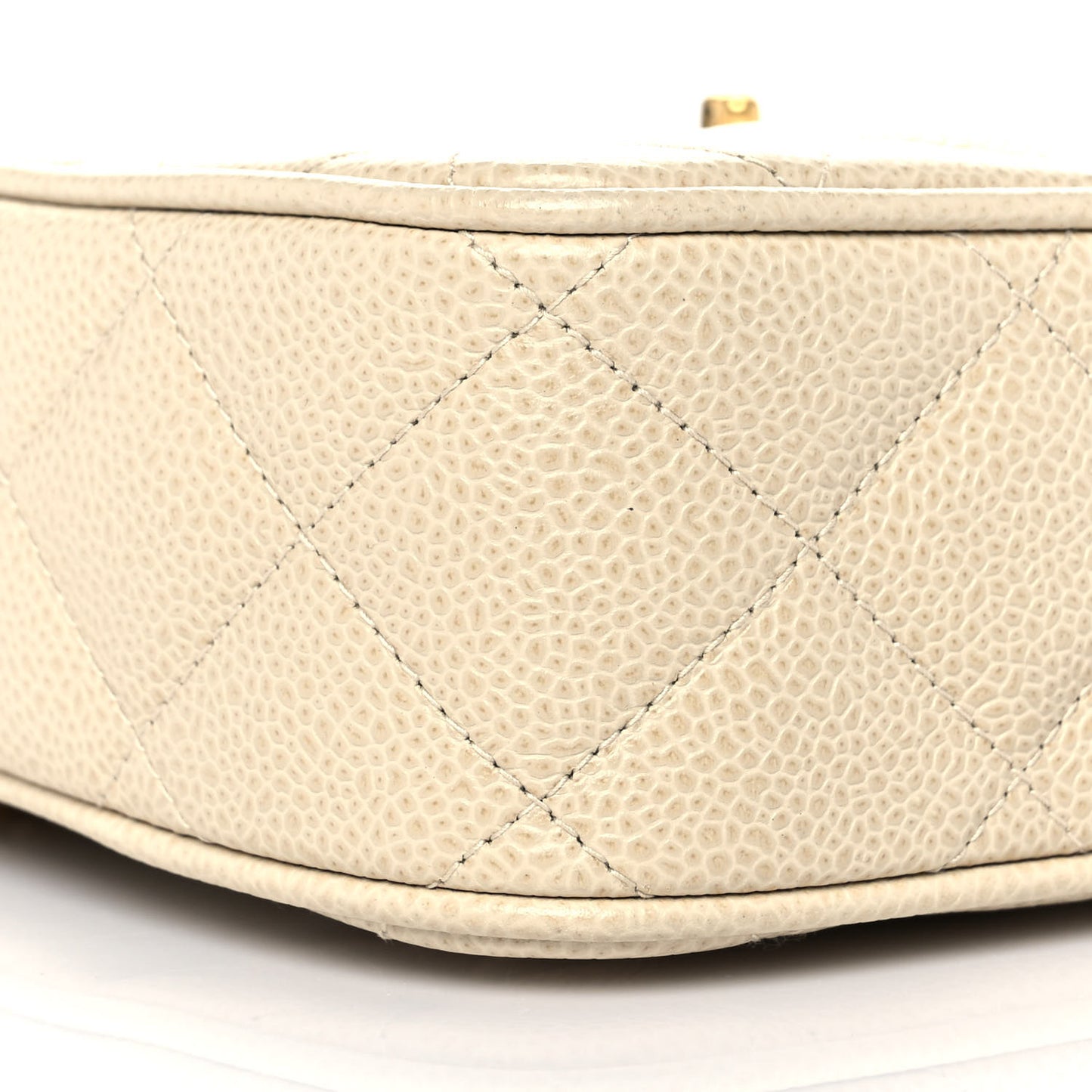 Caviar Quilted Camera Case Beige Clair