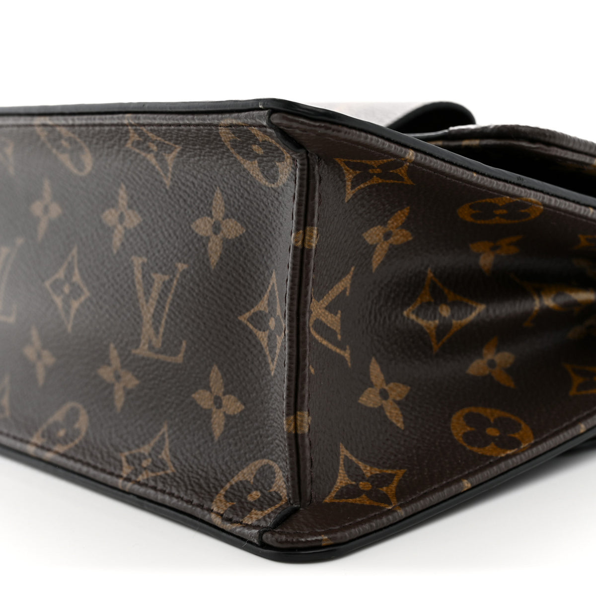 Louis Vuitton Vernis Epi Monogram Wynwood Black 10 of 10