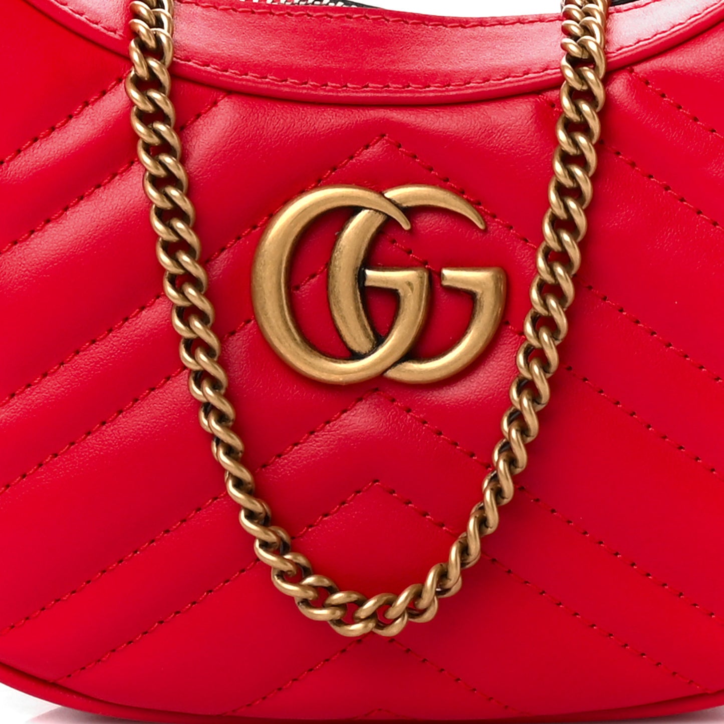 Calfskin Matelasse Chevron Mini GG Marmont Half Moon Hobo Rosso