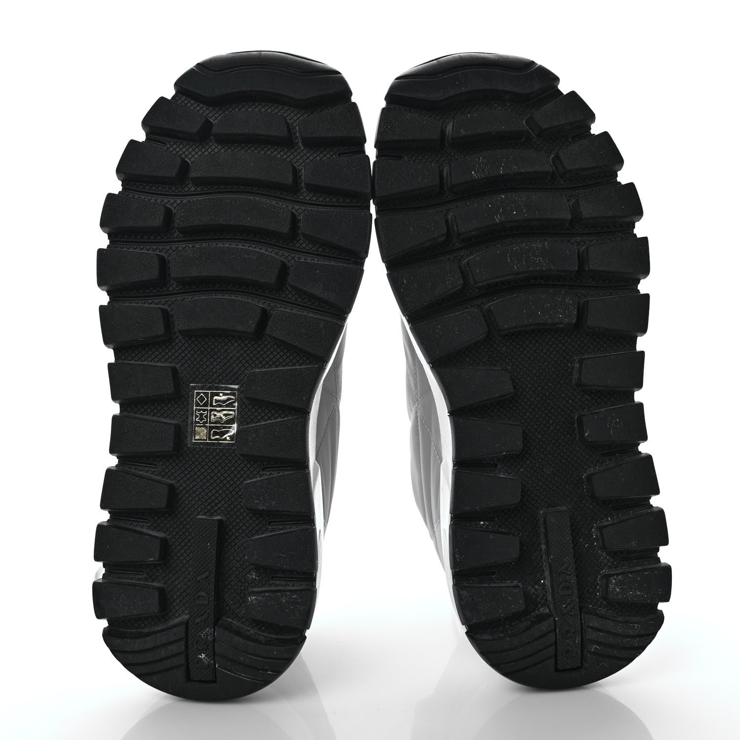 Prada Re-Nylon Piuma Metal Triangle Logo Quilted 45mm Sneakers 37.5 Fiordaliso 5 of 8